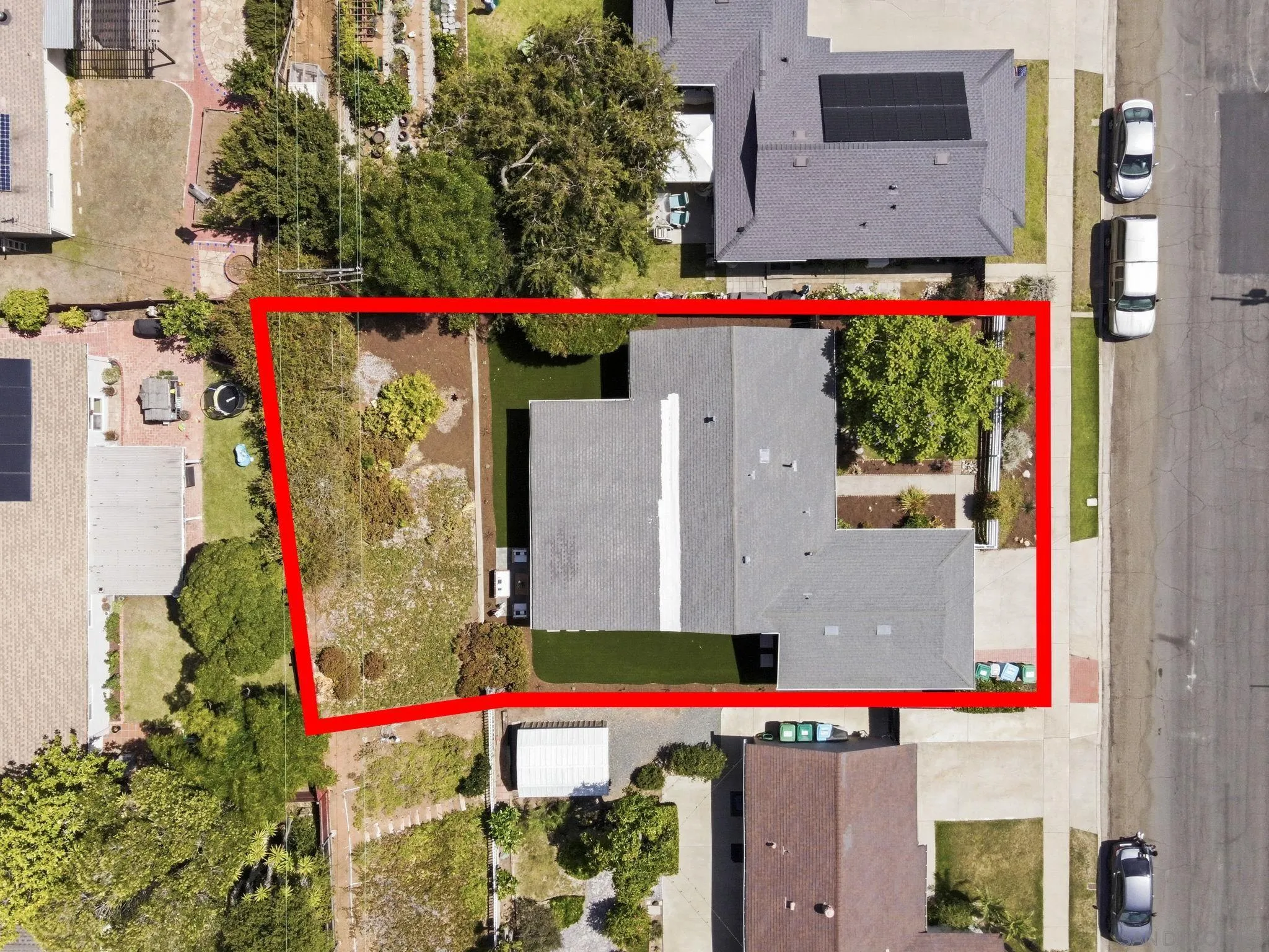 https://cdn.realtyfeed.com/cdn/127/260014161/477cef1cab134fa7ee6cc0c57f3ad3fd.webp