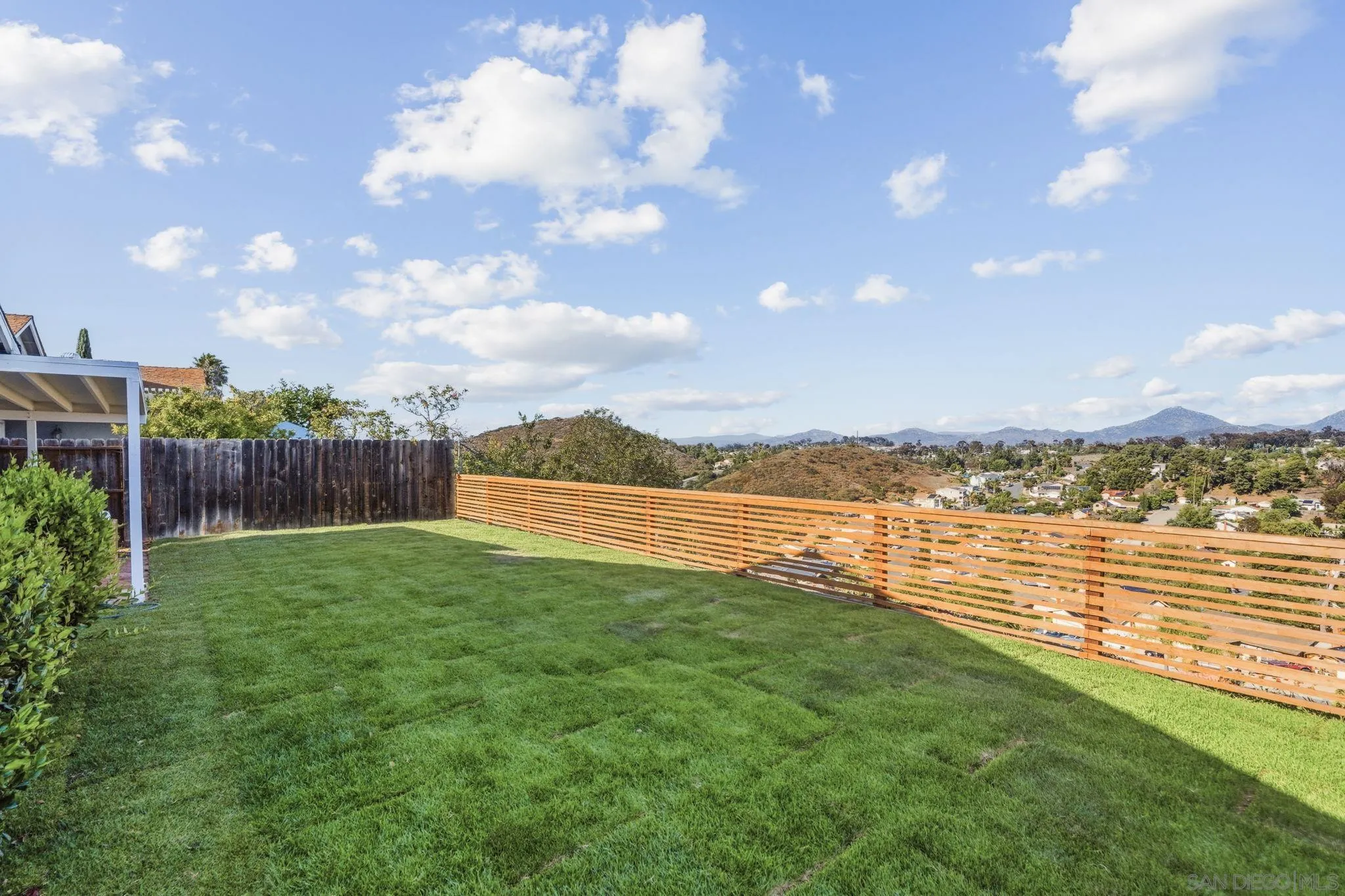 https://cdn.realtyfeed.com/cdn/127/260014162/ae07839d68a5581c71441de4b76fbb9c.webp