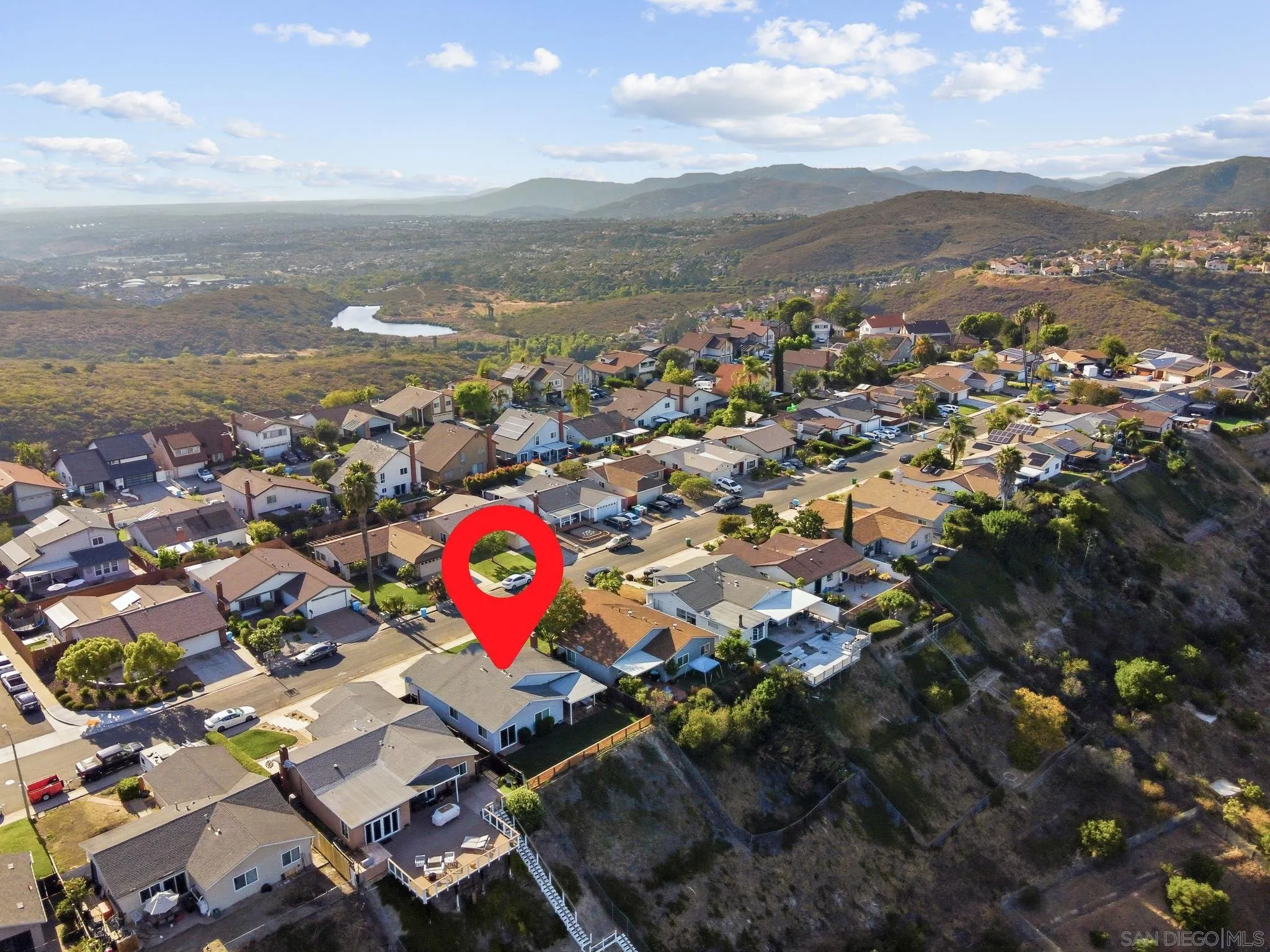 https://cdn.realtyfeed.com/cdn/127/260014162/c9d02d63cab5d754af185d4a29ac1324.webp