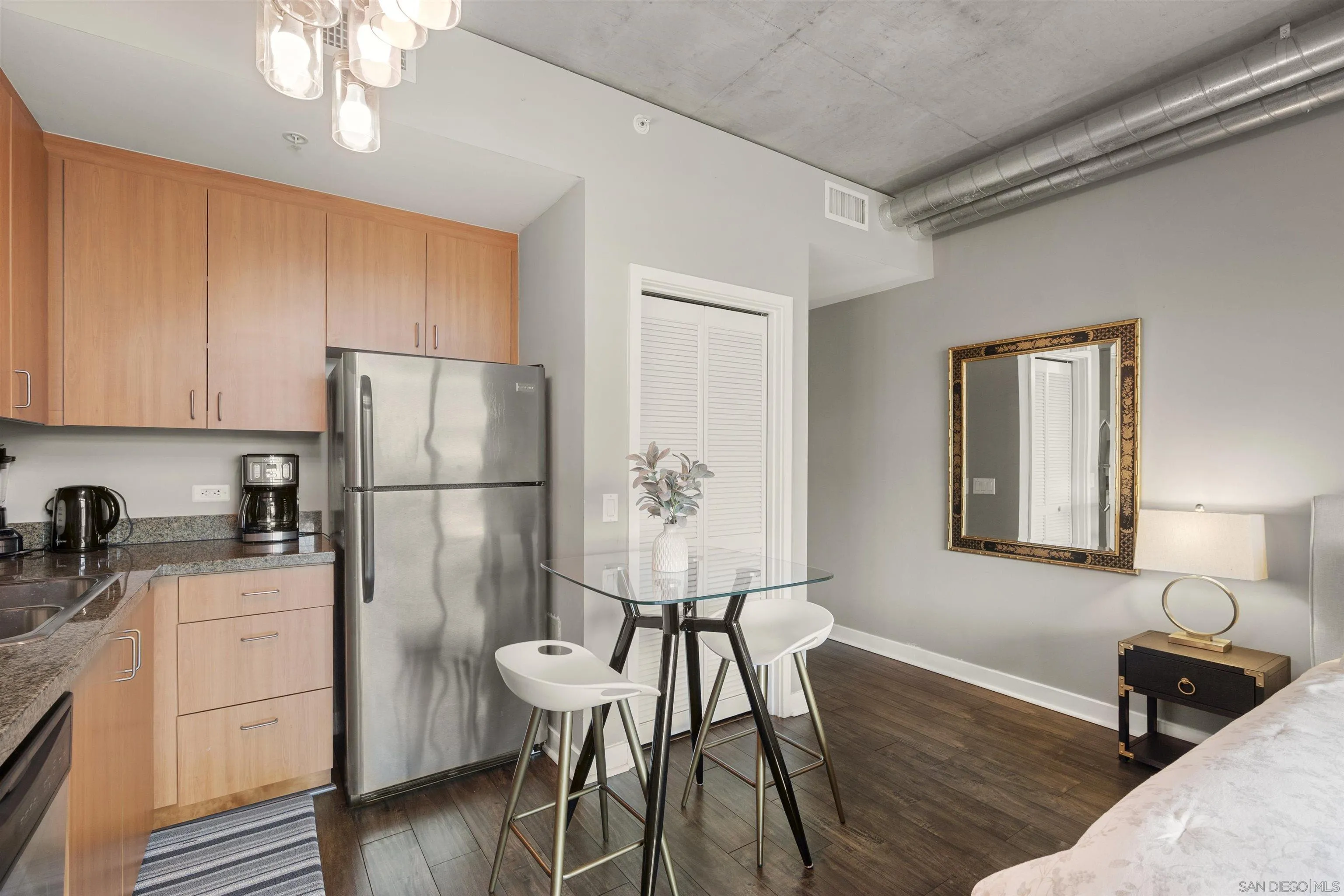 Photo #27: 260014167 Listing: Photo #27
