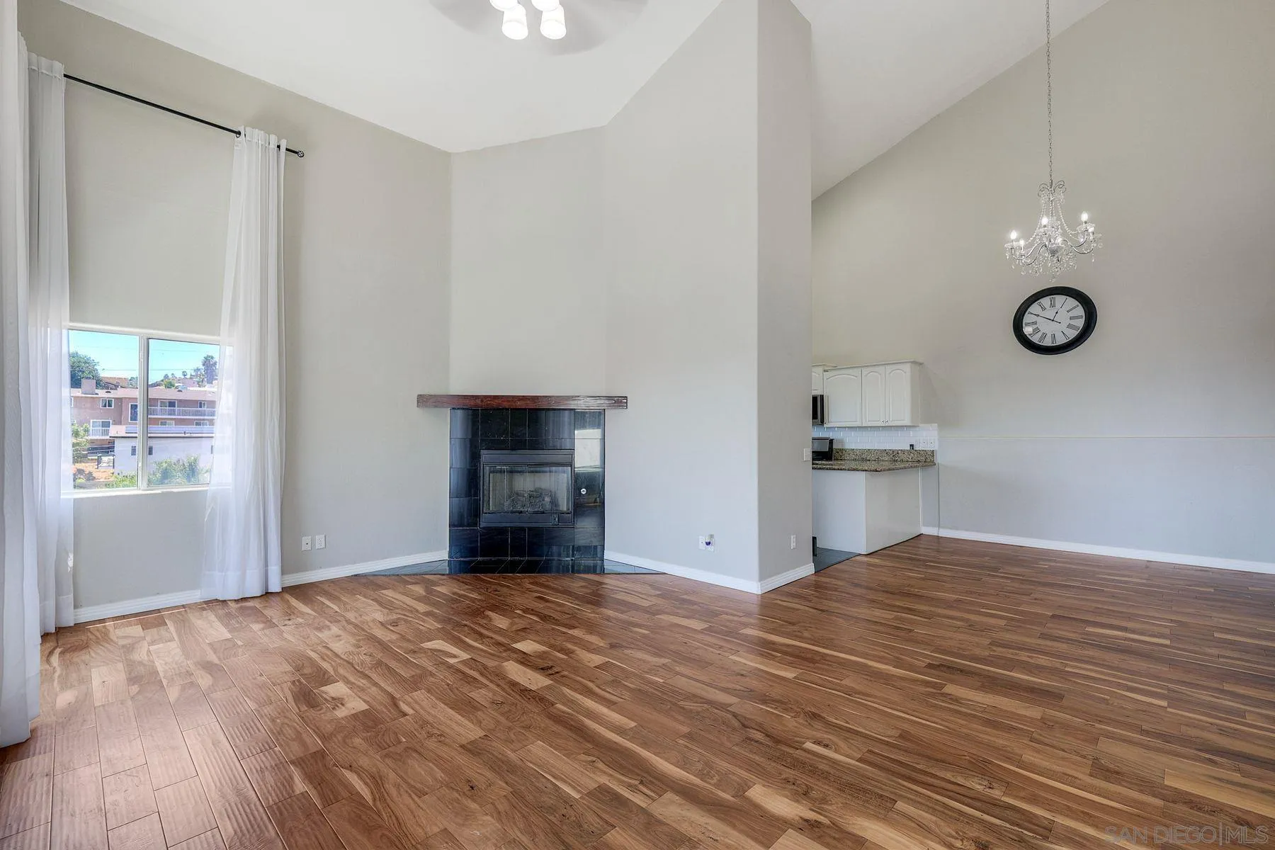 https://cdn.realtyfeed.com/cdn/127/260014168/4fabe9ddb04b4252c75be20722838429.webp