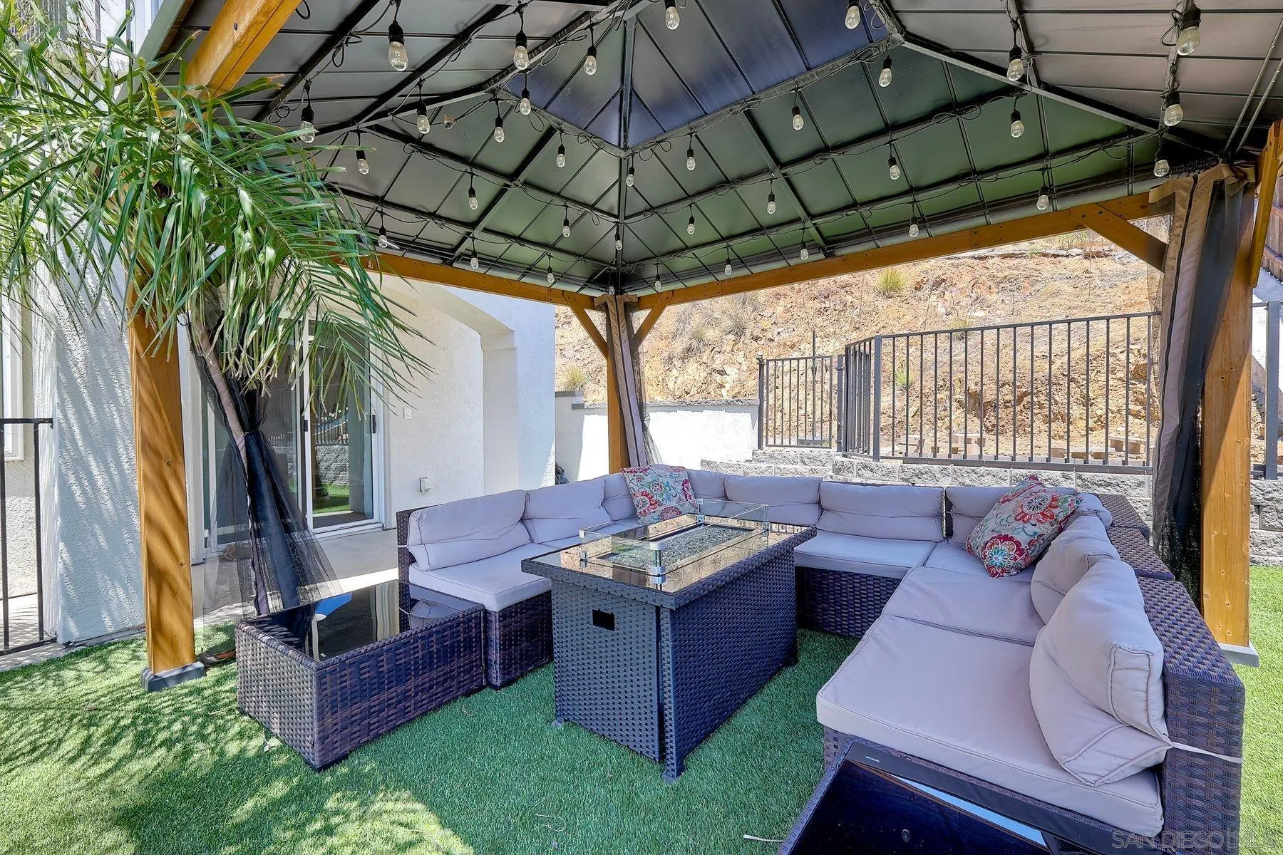 https://cdn.realtyfeed.com/cdn/127/260014168/7ef79b5c50450a5c0245b5a2d9966d11.webp
