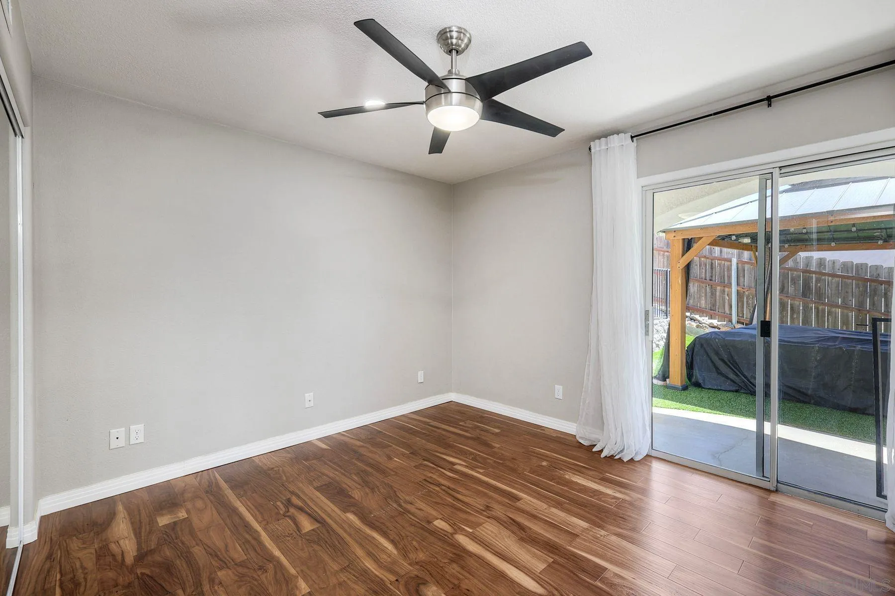 https://cdn.realtyfeed.com/cdn/127/260014168/b2a6ae9d49f002de7da66ec4044fe6a7.webp