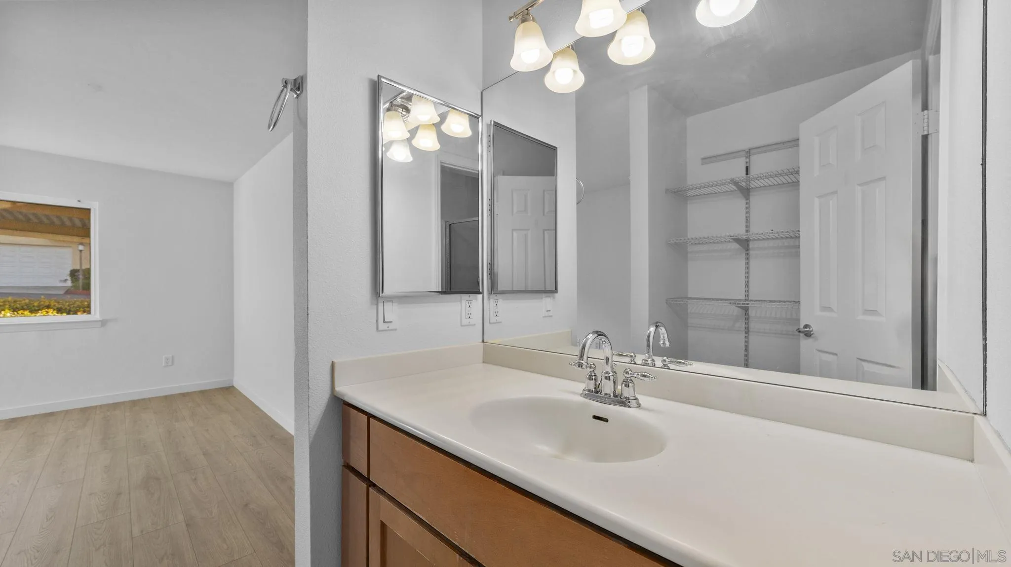 Photo #28: 260014170 Listing: Photo #28