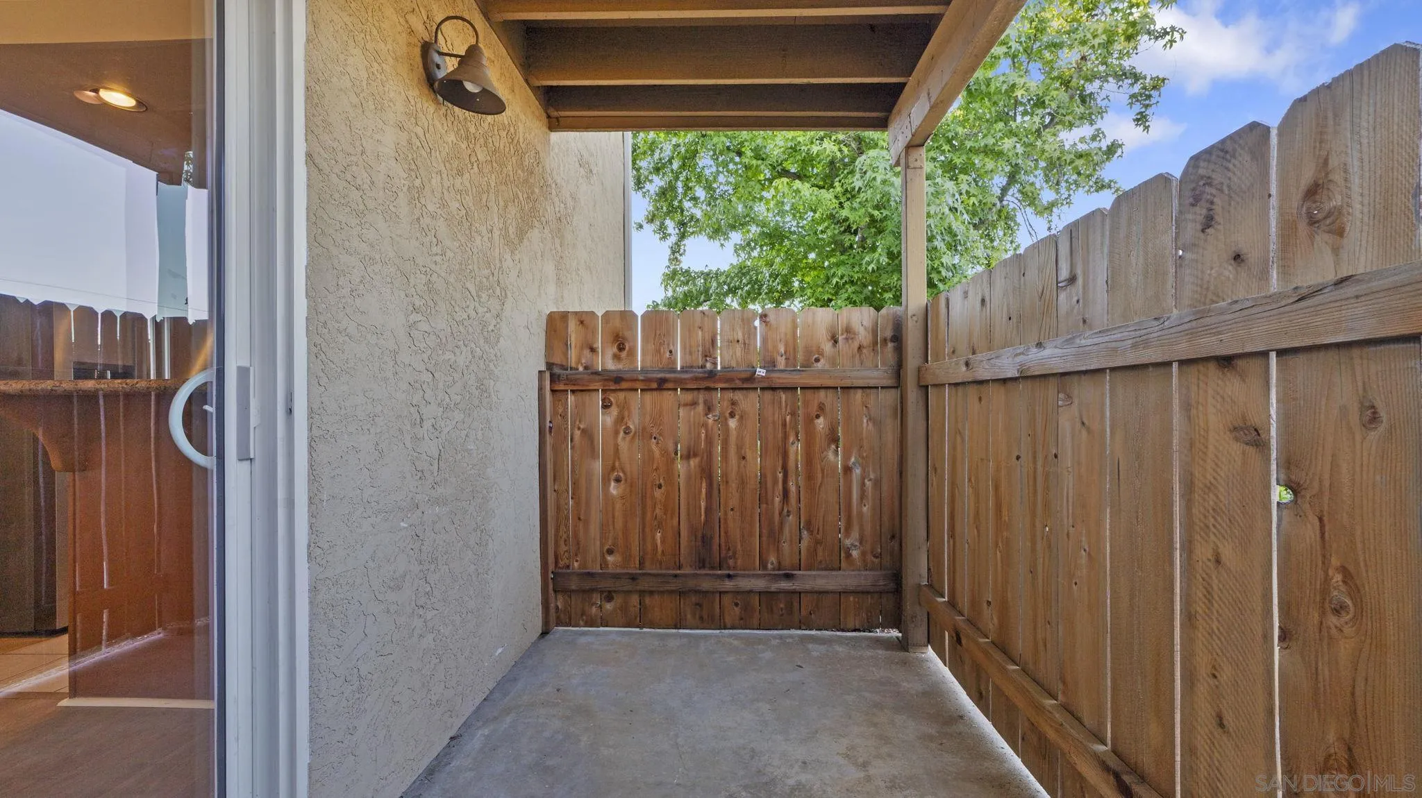 https://cdn.realtyfeed.com/cdn/127/260014170/e56db937e8e4eb4b35fc2dfe4fe2a350.webp