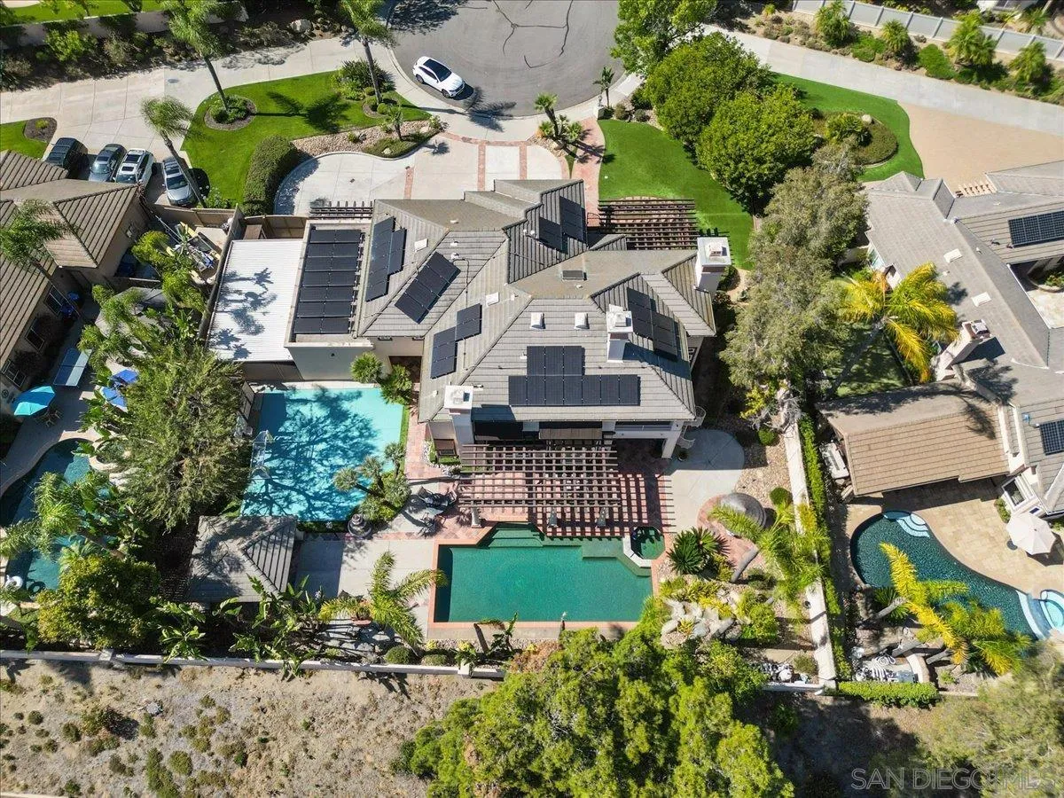 https://cdn.realtyfeed.com/cdn/127/260014172/0891773d2e1f9911a6416a2f40ca6101.webp