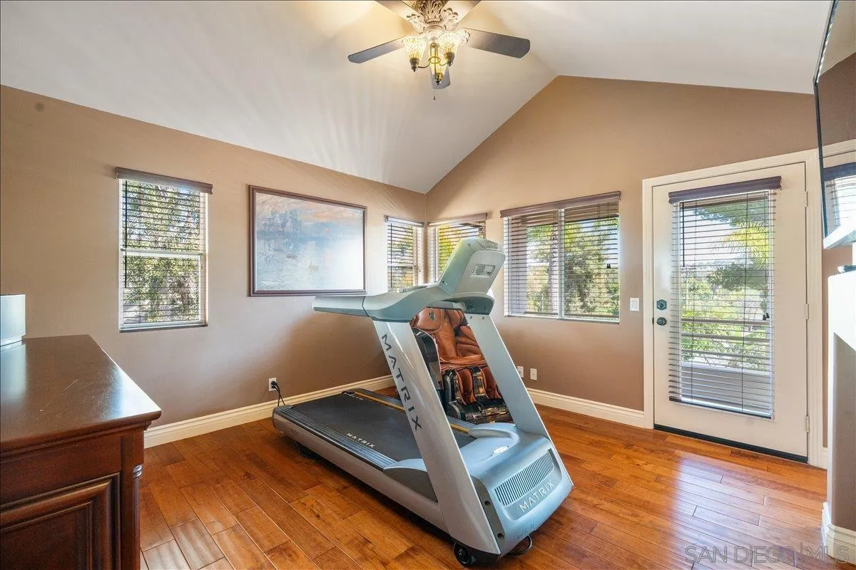 https://cdn.realtyfeed.com/cdn/127/260014172/7ffa61bf5c2a4407b84cd4885b8dcfe1.webp