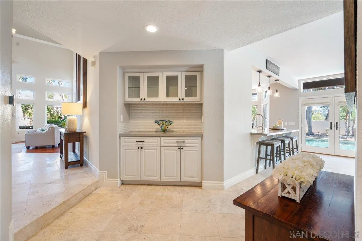 https://cdn.realtyfeed.com/cdn/127/260014172/883d7f730b15a2ec35a807506c580135.webp