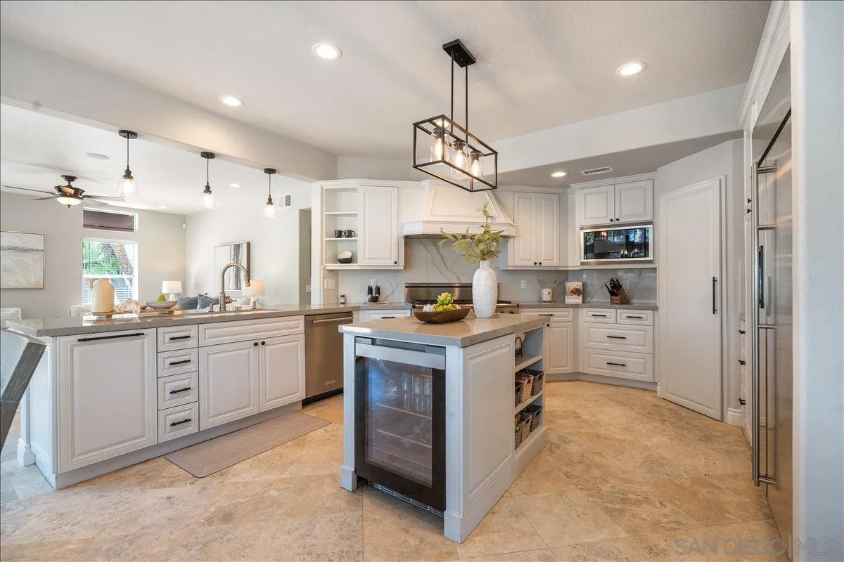 https://cdn.realtyfeed.com/cdn/127/260014172/a64aa11523556f694708a6827832e5a8.webp