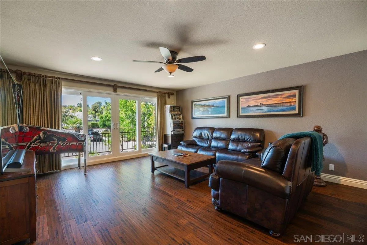 https://cdn.realtyfeed.com/cdn/127/260014172/c6c6730771696dcdbd3cee1e7d630adf.webp