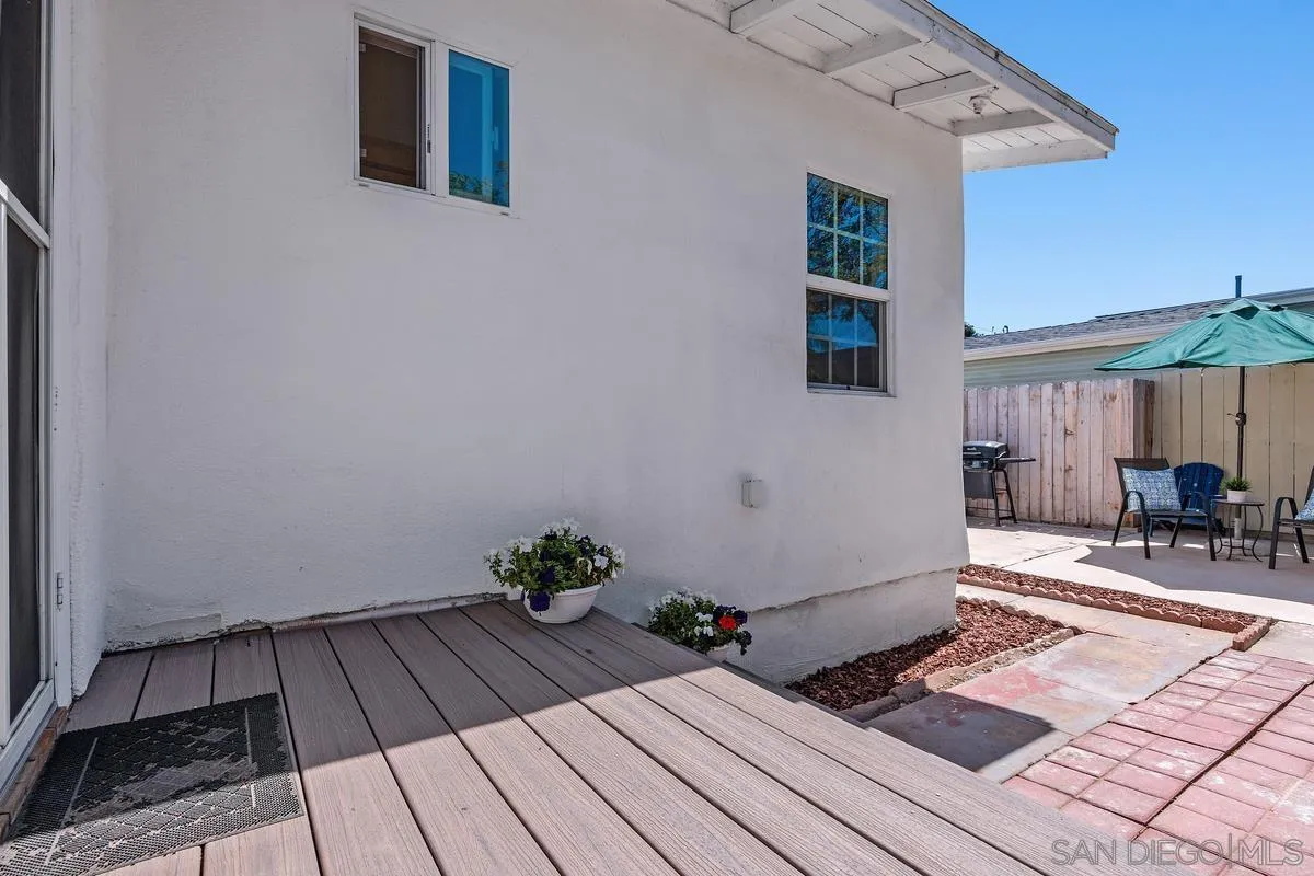 https://cdn.realtyfeed.com/cdn/127/260014175/47228bdb91b79891cc94214798139064.webp