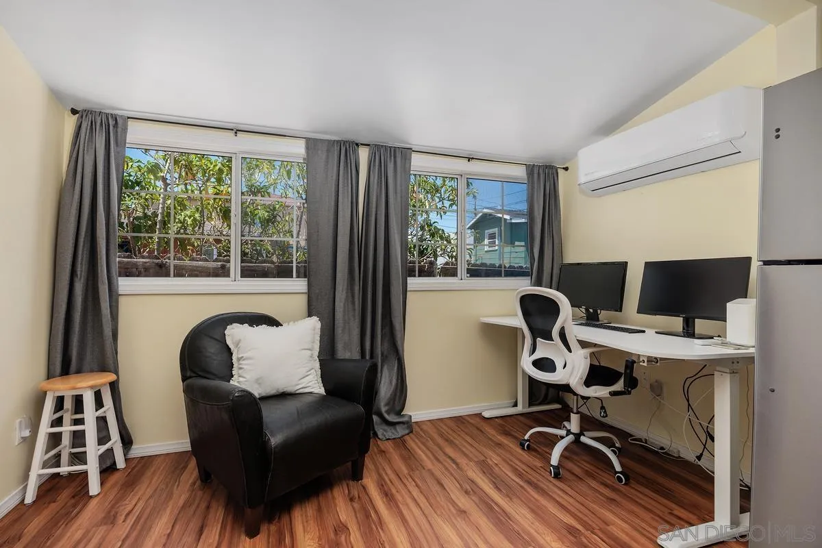 https://cdn.realtyfeed.com/cdn/127/260014175/7269fb07b0ae00bbacf27ce1bae835de.webp
