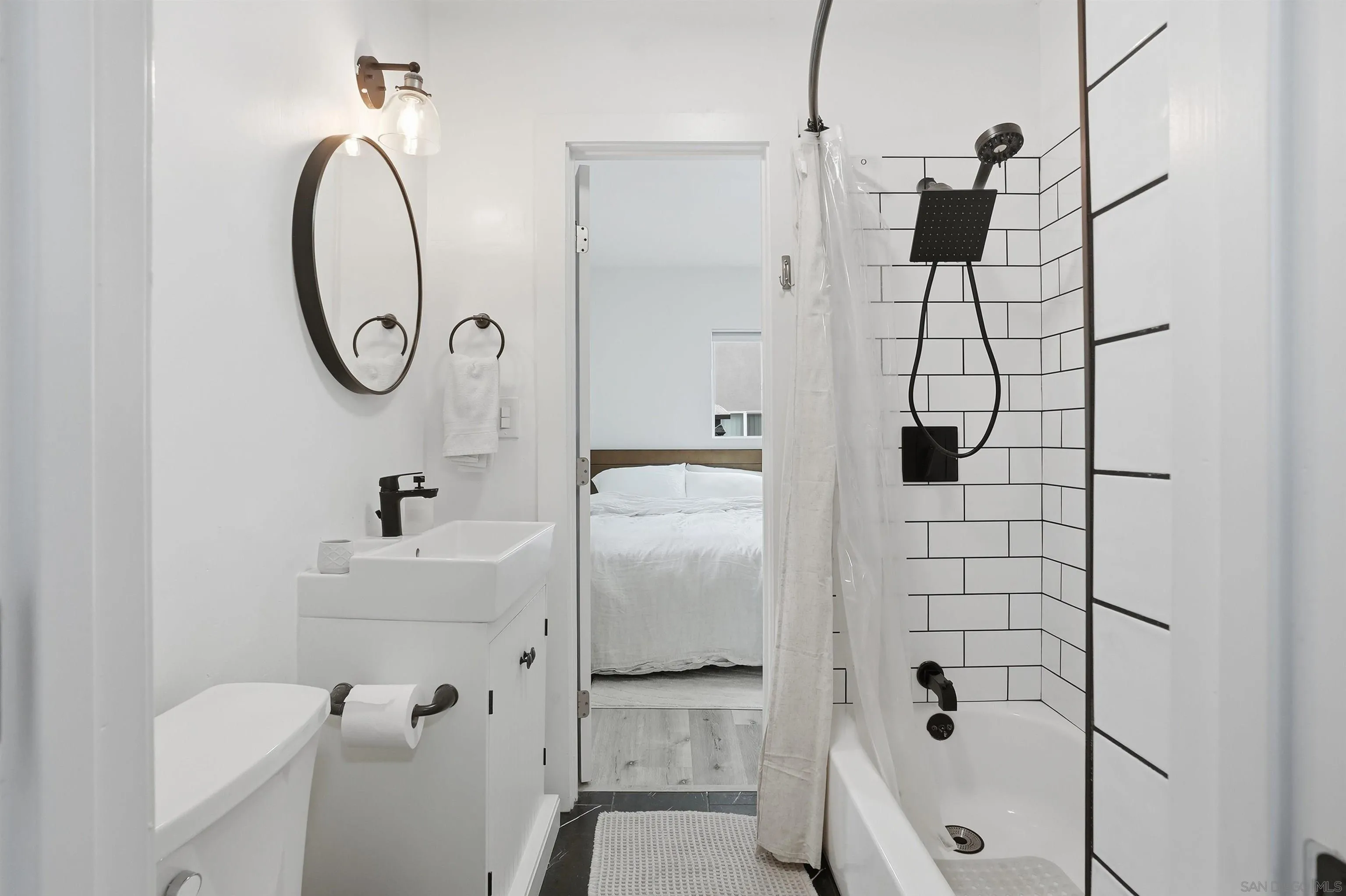 https://cdn.realtyfeed.com/cdn/127/260014178/2023302ab7d3f4fa374da22769308678.webp