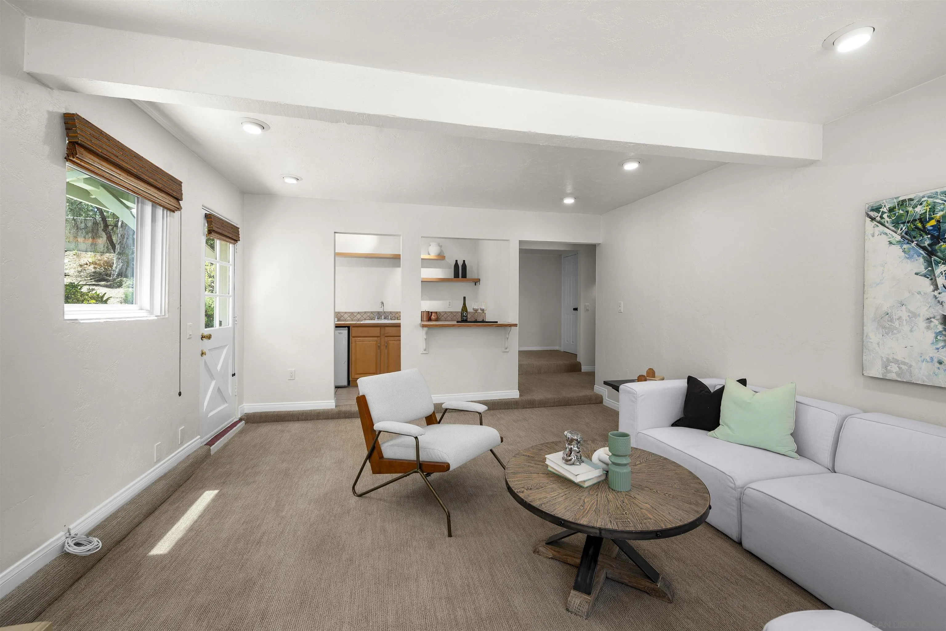 https://cdn.realtyfeed.com/cdn/127/260014179/8b421673d0c098f5f92c967c740020cb.webp