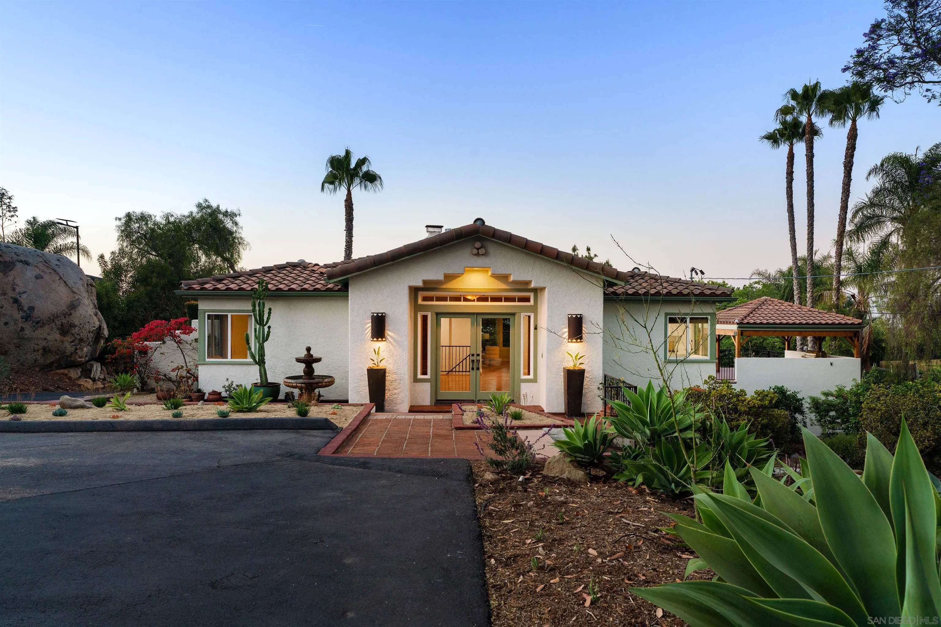 https://cdn.realtyfeed.com/cdn/127/260014179/abd293a6051229c42867b6eeba00a1ae.webp