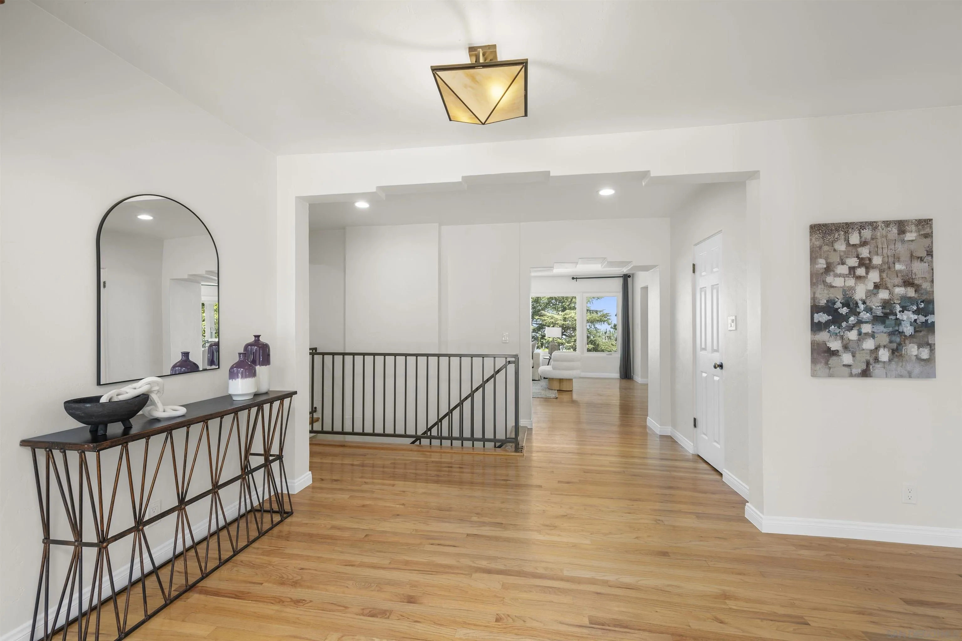 https://cdn.realtyfeed.com/cdn/127/260014179/b4f6a0d33a01765a25498d6f40a93cf3.webp