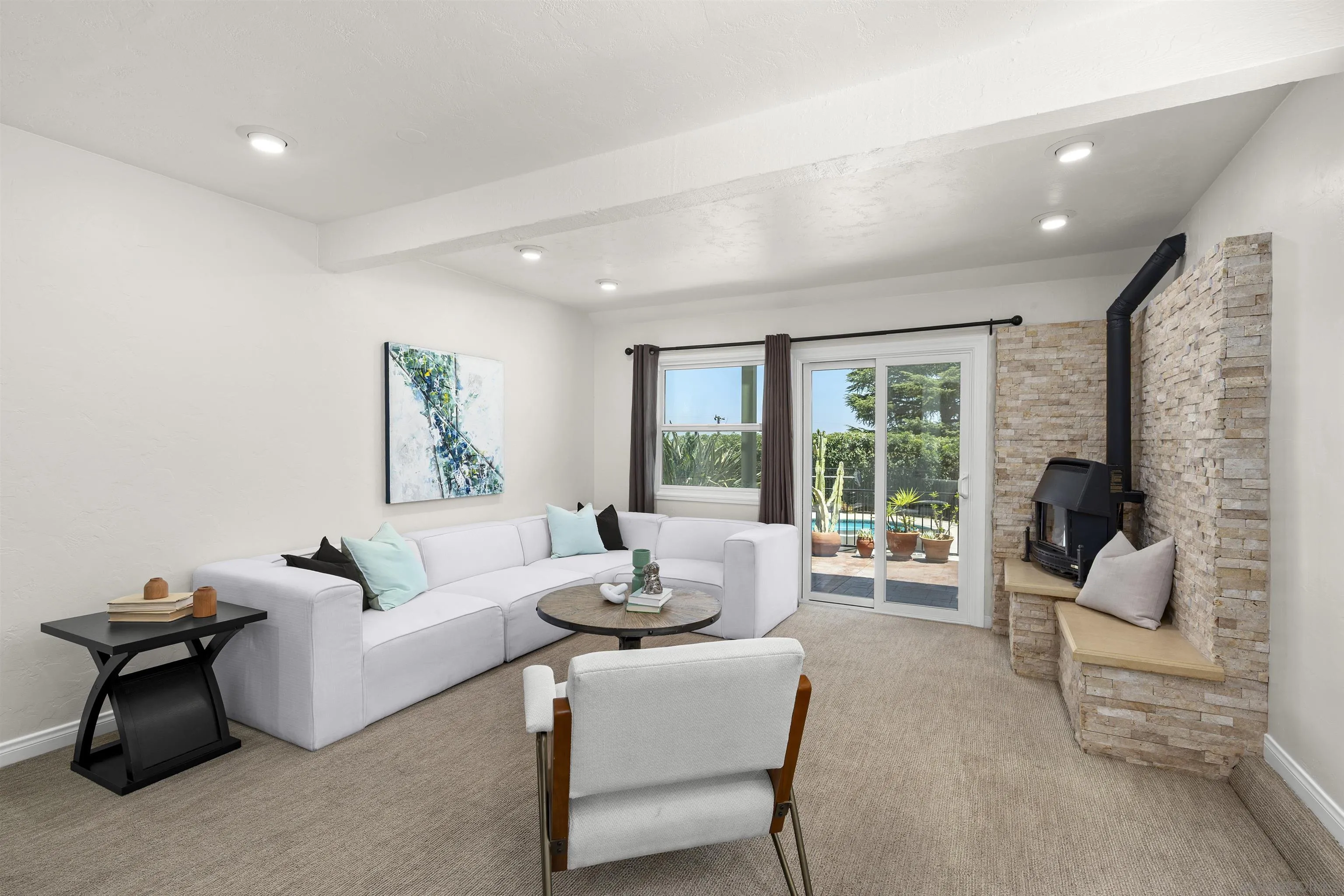 https://cdn.realtyfeed.com/cdn/127/260014179/efbbfb4d095a4f504674b988d31d4ddc.webp