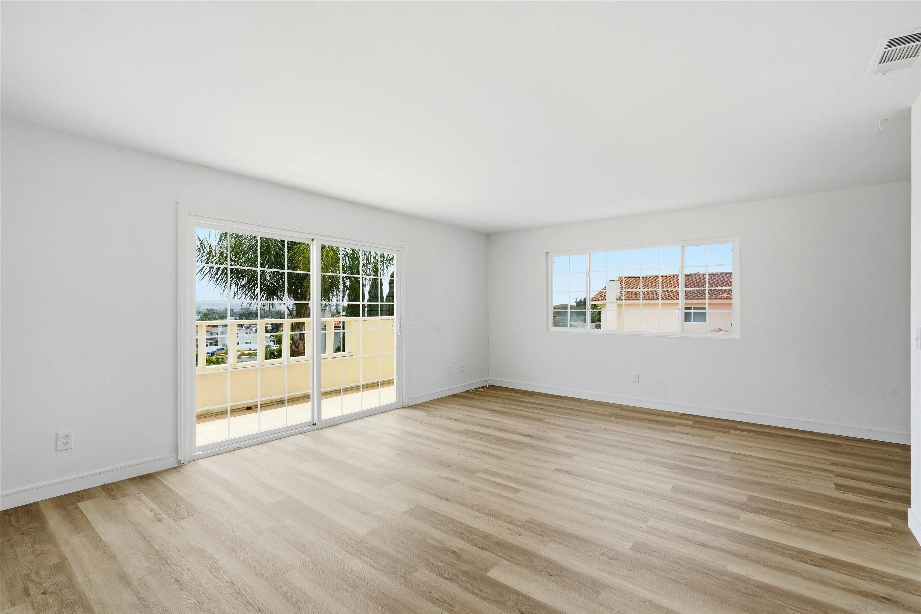 https://cdn.realtyfeed.com/cdn/127/260014186/aad6f8b736bba07a42703d5cddae9dfc.webp