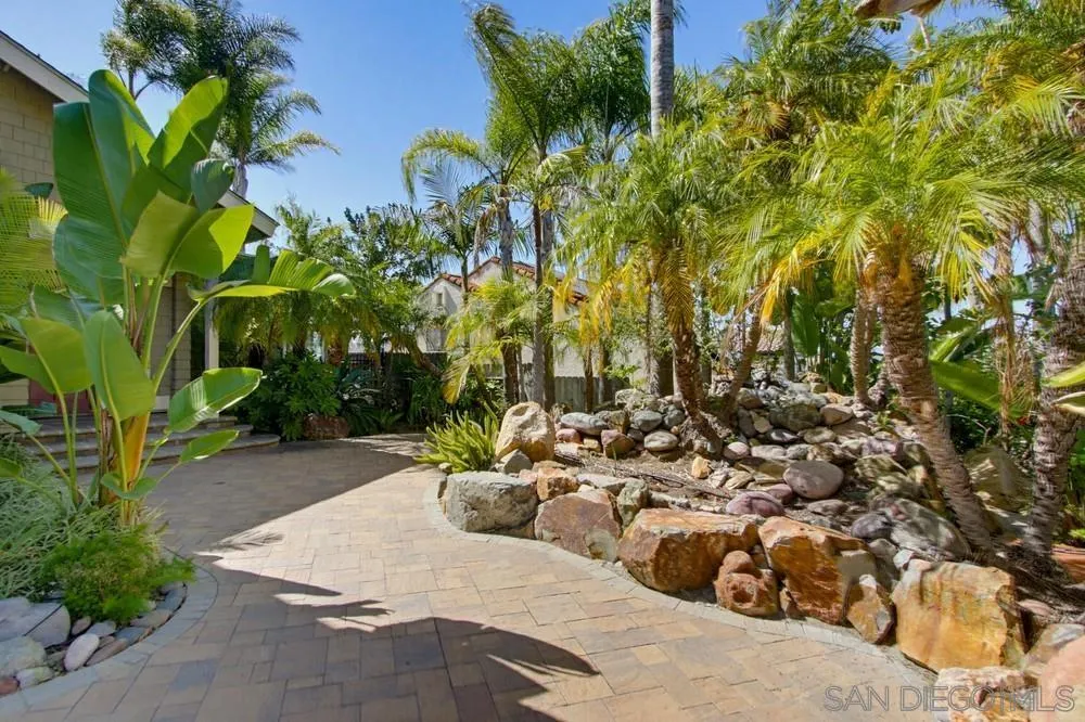 https://cdn.realtyfeed.com/cdn/127/260014187/0226be07207458aadc4ed5ea9e5dfa3d.webp