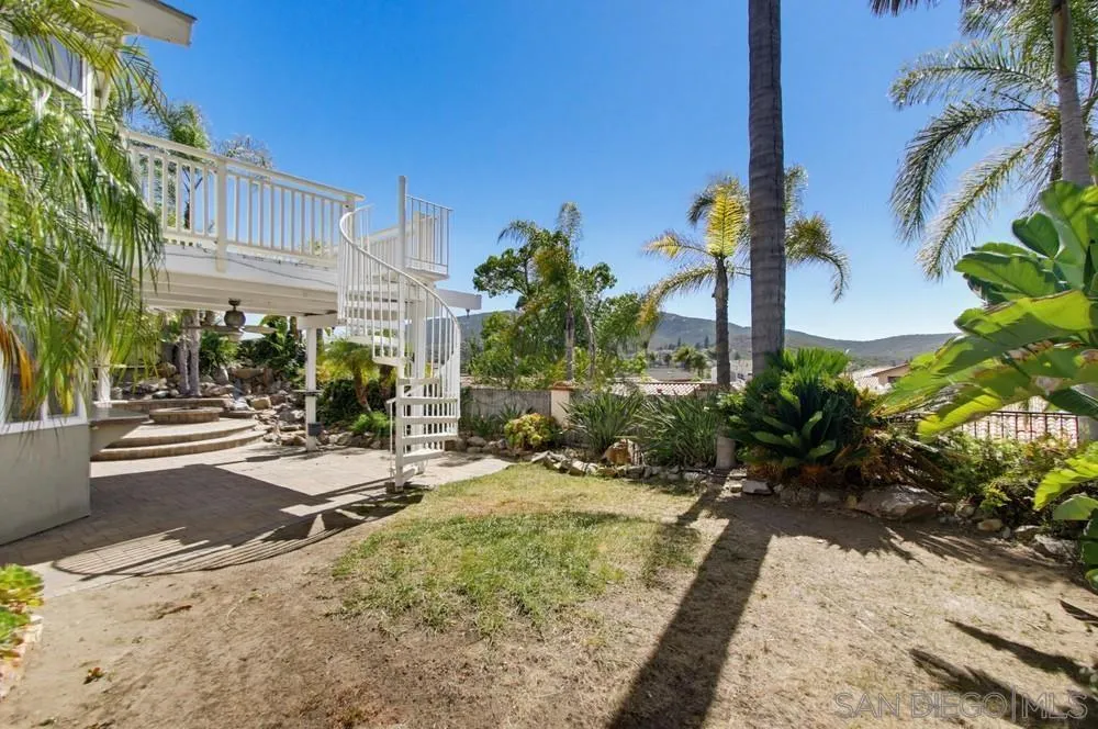https://cdn.realtyfeed.com/cdn/127/260014187/342f5bf29994fca21b4d6c472ccc95b5.webp