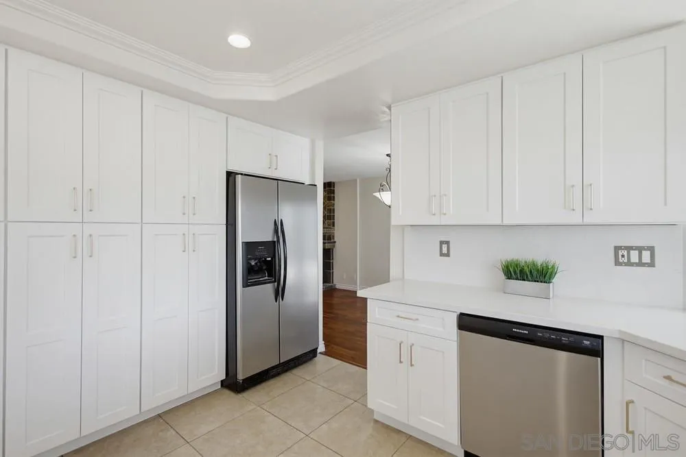 https://cdn.realtyfeed.com/cdn/127/260014187/66266e74ffc11d1ffde3e13c2088c2ab.webp