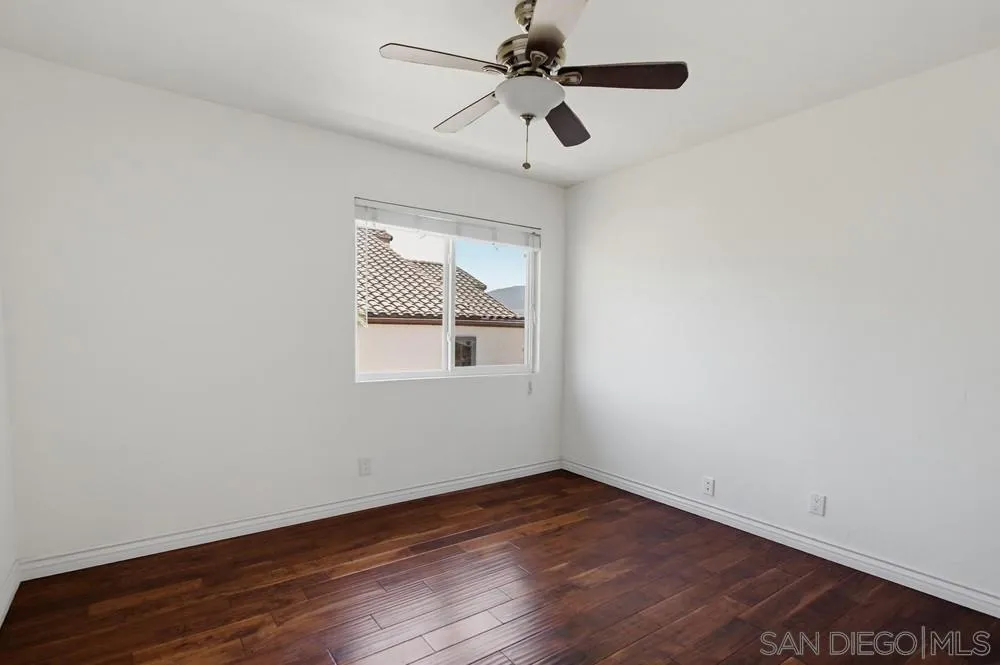 https://cdn.realtyfeed.com/cdn/127/260014187/7b497c31a3f2c77085f7771b2d725d5a.webp