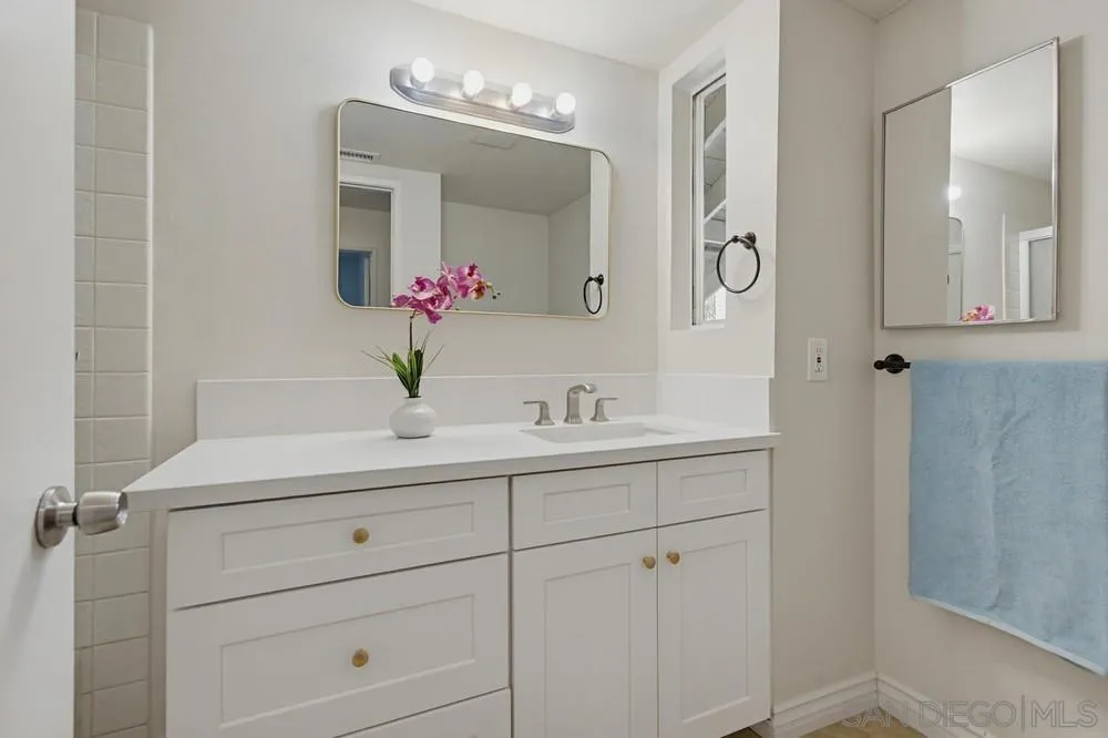 https://cdn.realtyfeed.com/cdn/127/260014187/a8267ac661041cce172a3e20aefcd05a.webp