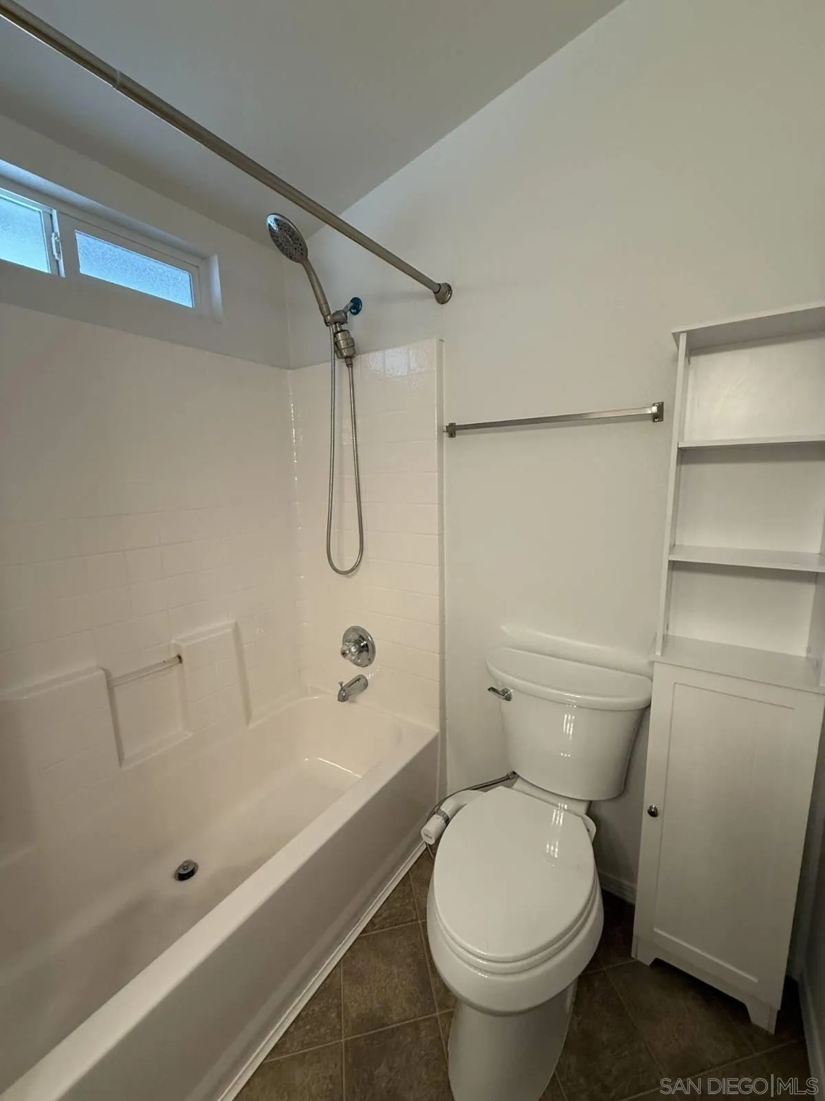 https://cdn.realtyfeed.com/cdn/127/260014188/0ebe018d7929373bd763cbd3bbc62074.webp