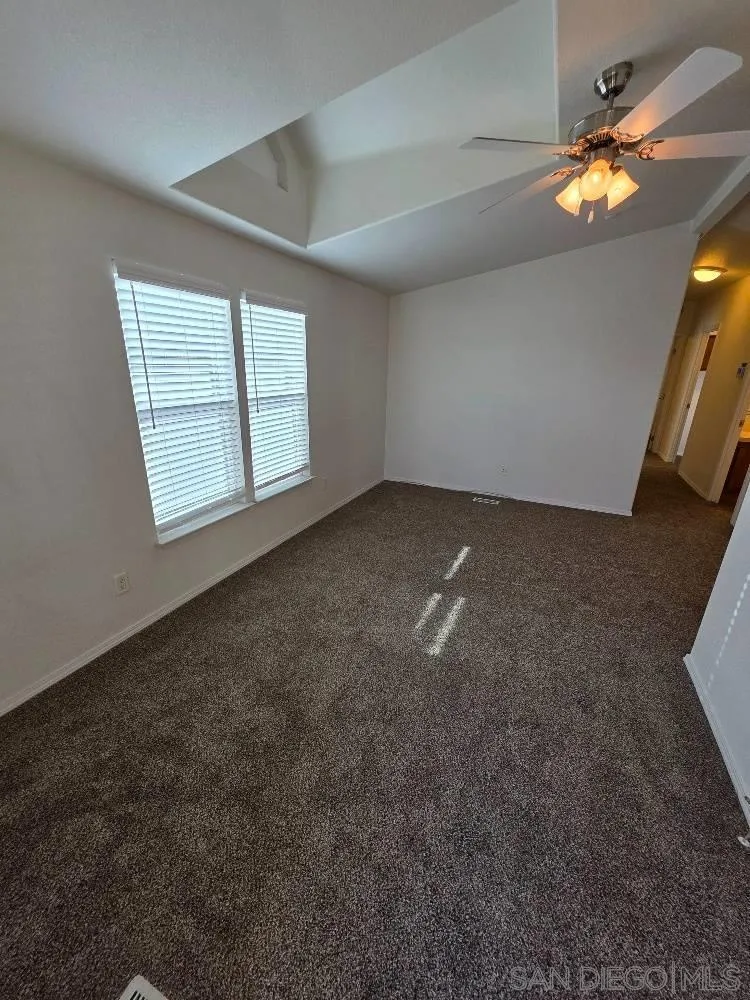 https://cdn.realtyfeed.com/cdn/127/260014188/b281f4454229bfe617aad5d4c1b755a0.webp