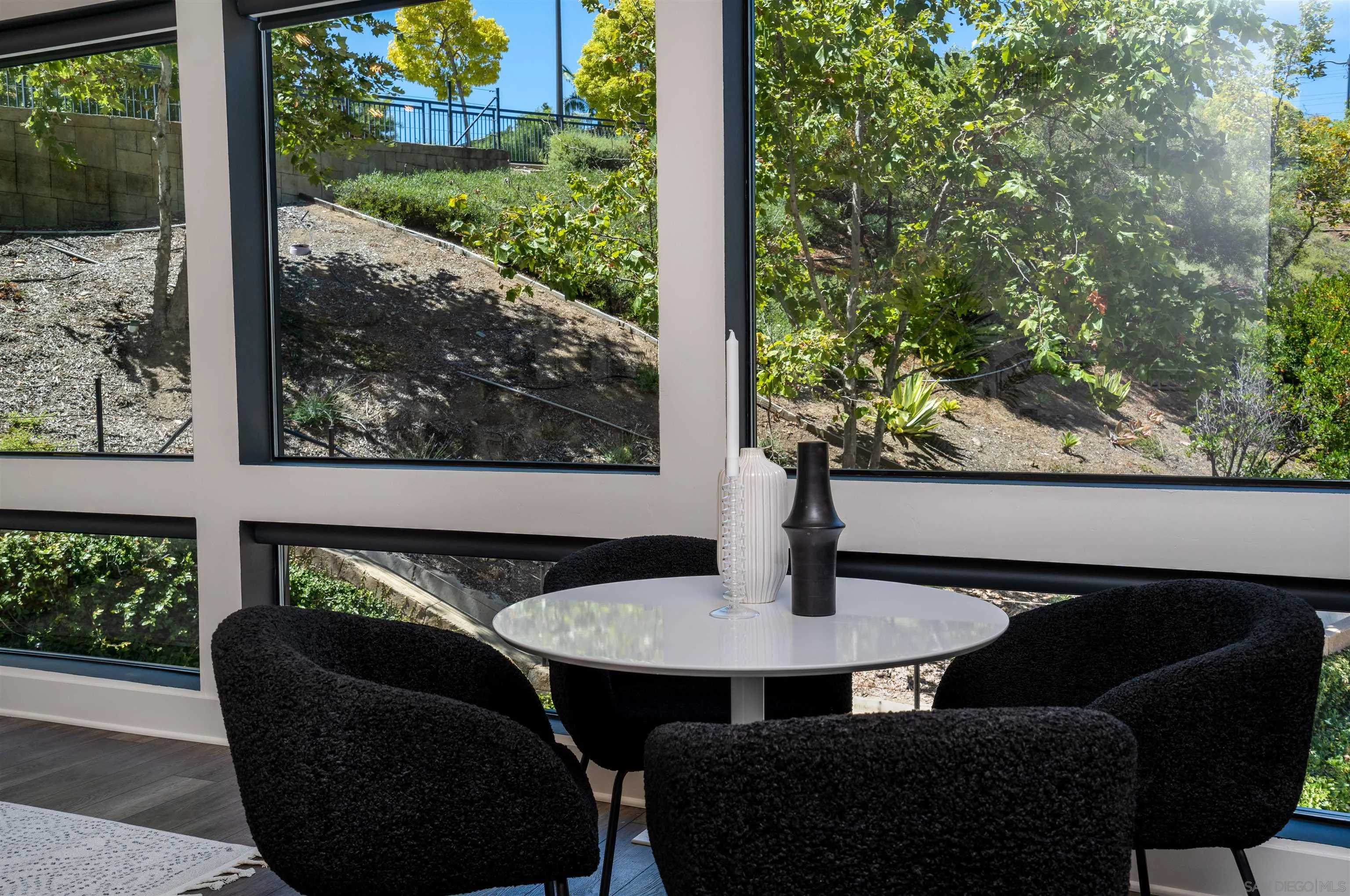 https://cdn.realtyfeed.com/cdn/127/260014190/26e1492359a240f24041e6e05ee827f2.webp