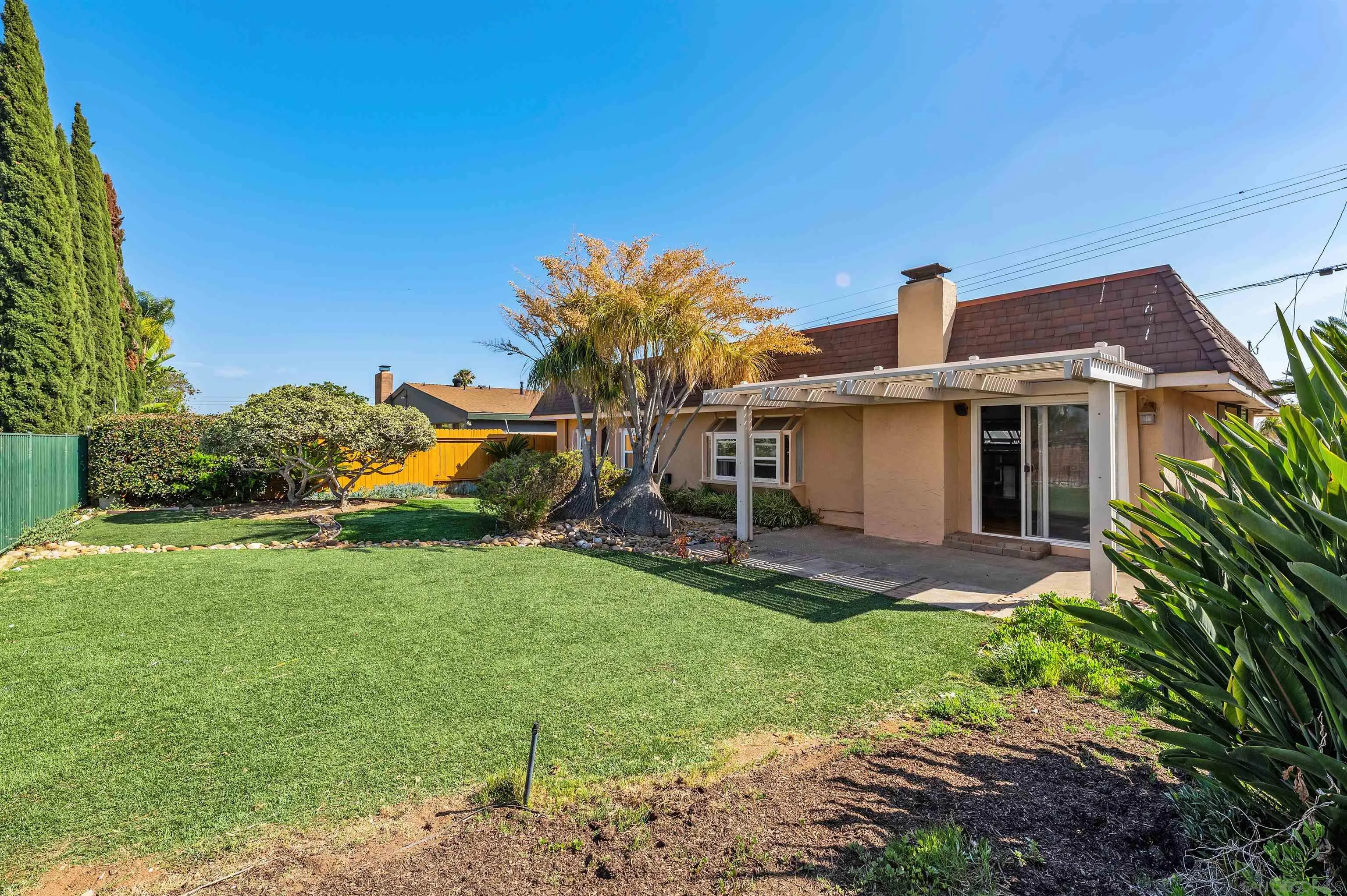 https://cdn.realtyfeed.com/cdn/127/260014191/3d0c56f1f0a379daf05af1c8fbff254e.webp