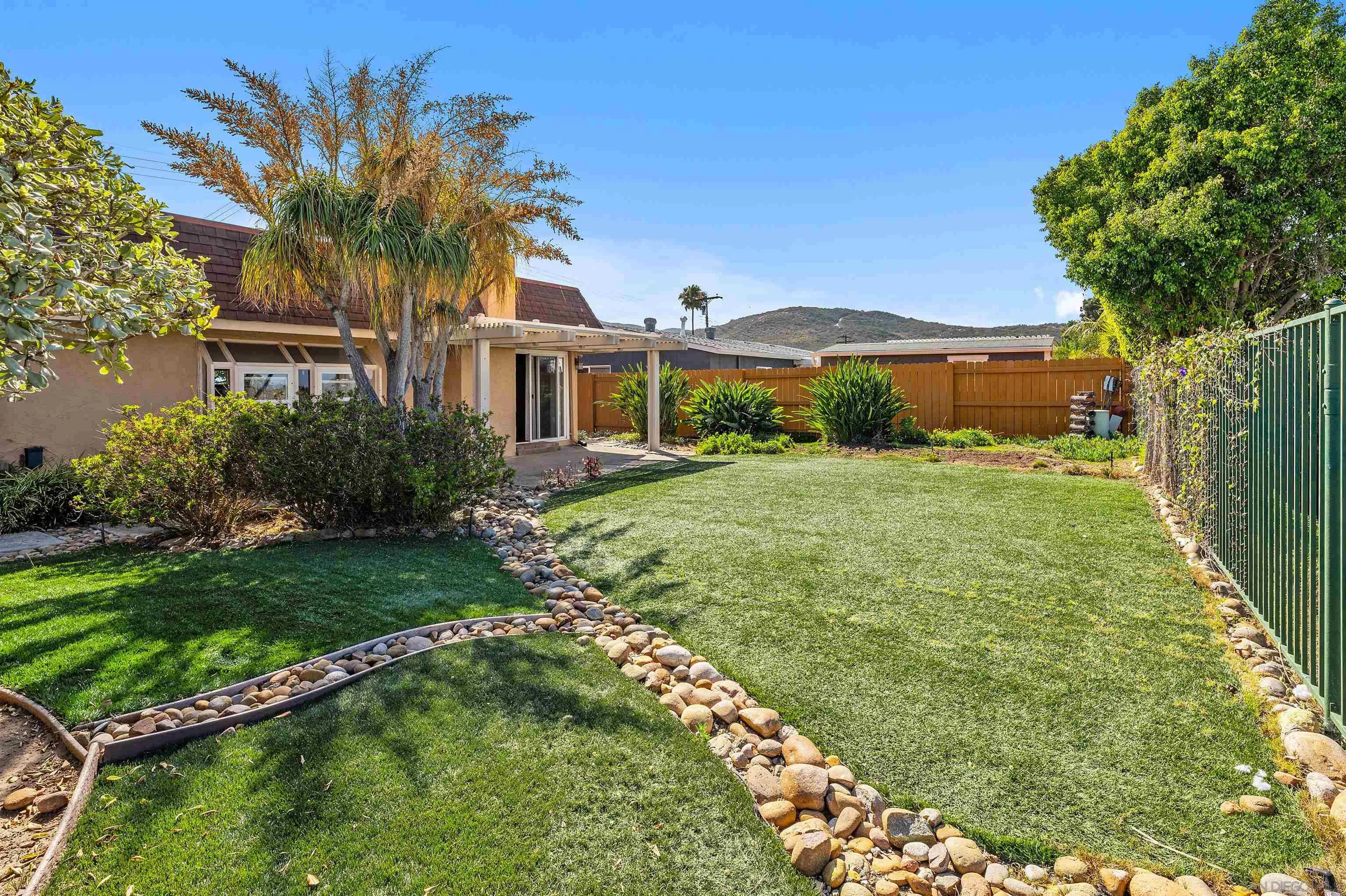 https://cdn.realtyfeed.com/cdn/127/260014191/9d41ab8aa387765779c84f3c6d2c2106.webp
