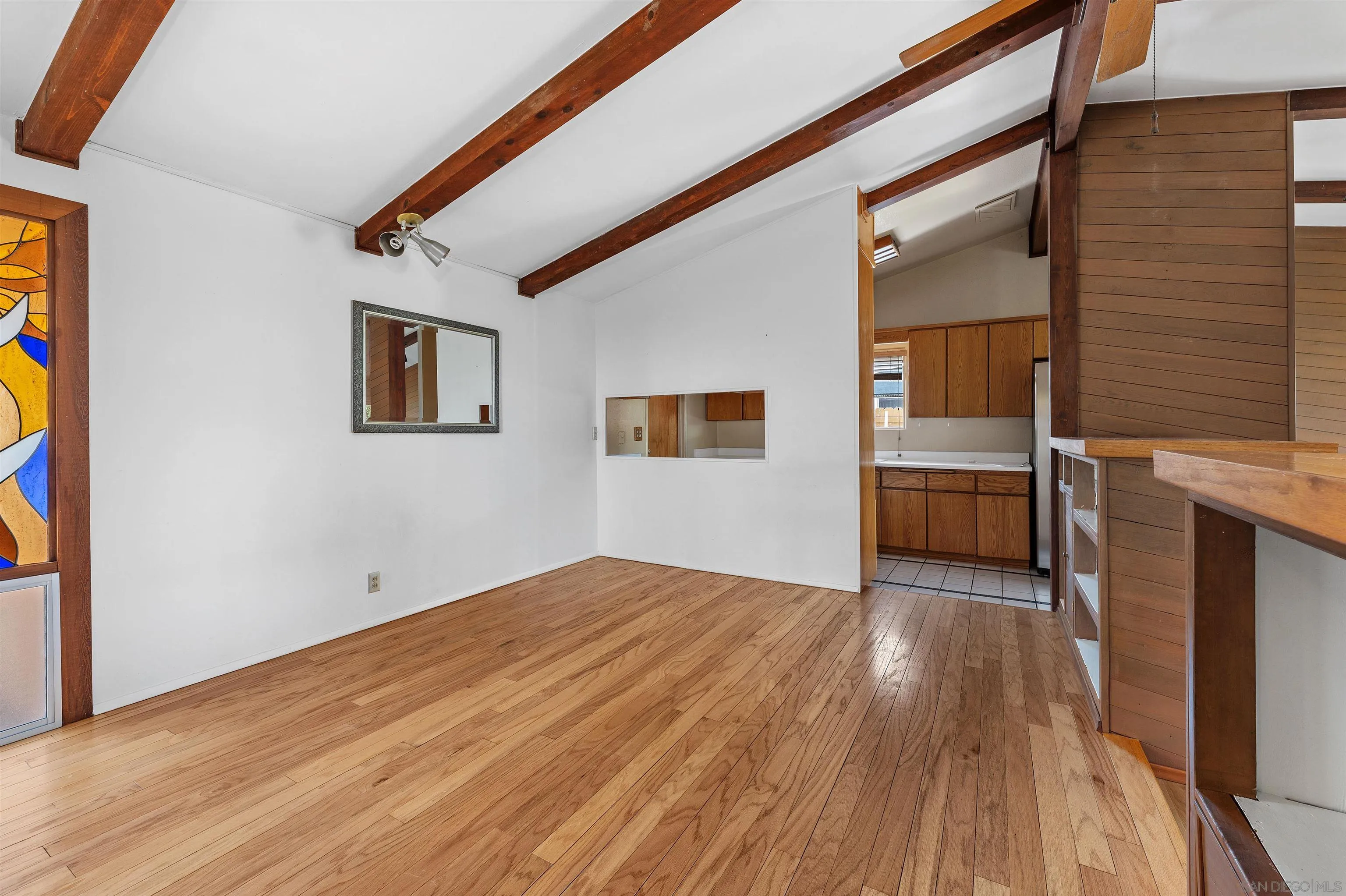 https://cdn.realtyfeed.com/cdn/127/260014191/9f85e9737631ed7cbfcb5305d2c516ed.webp