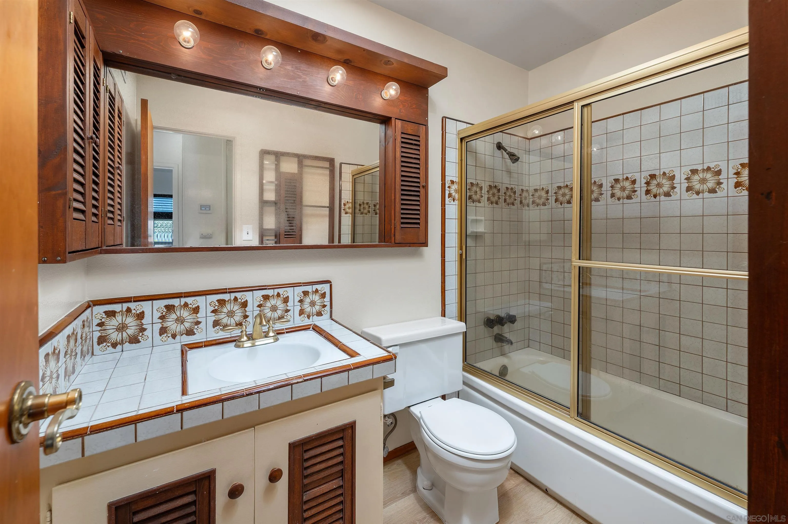https://cdn.realtyfeed.com/cdn/127/260014191/c2934271371a7f535afb067193c8fb00.webp