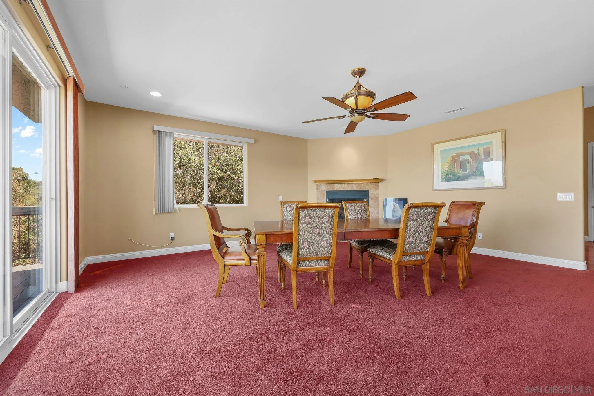 https://cdn.realtyfeed.com/cdn/127/260014192/98e2a7fd774a2232c5146a26e45ccf02.webp