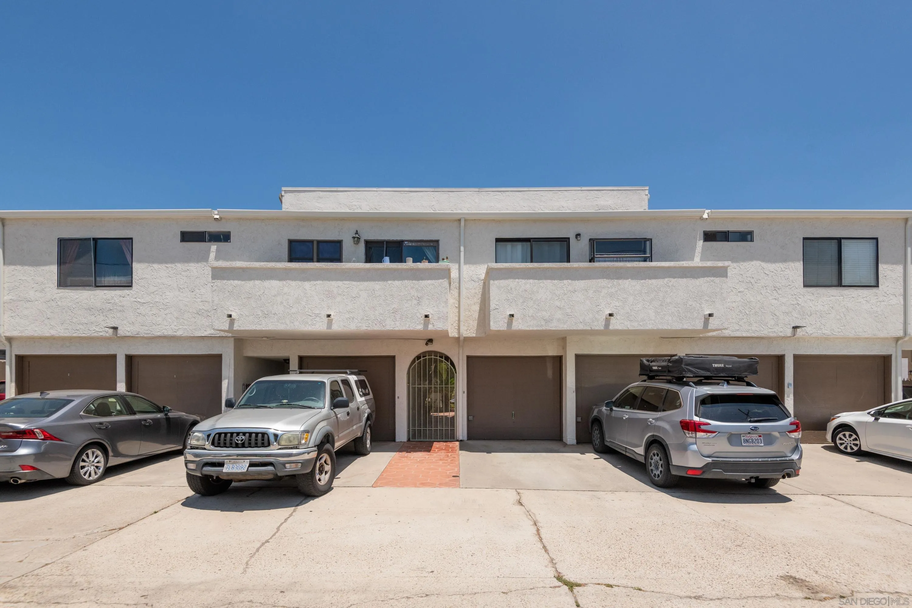 https://cdn.realtyfeed.com/cdn/127/260014193/8356b245072a314b16aa924243c9beb4.webp