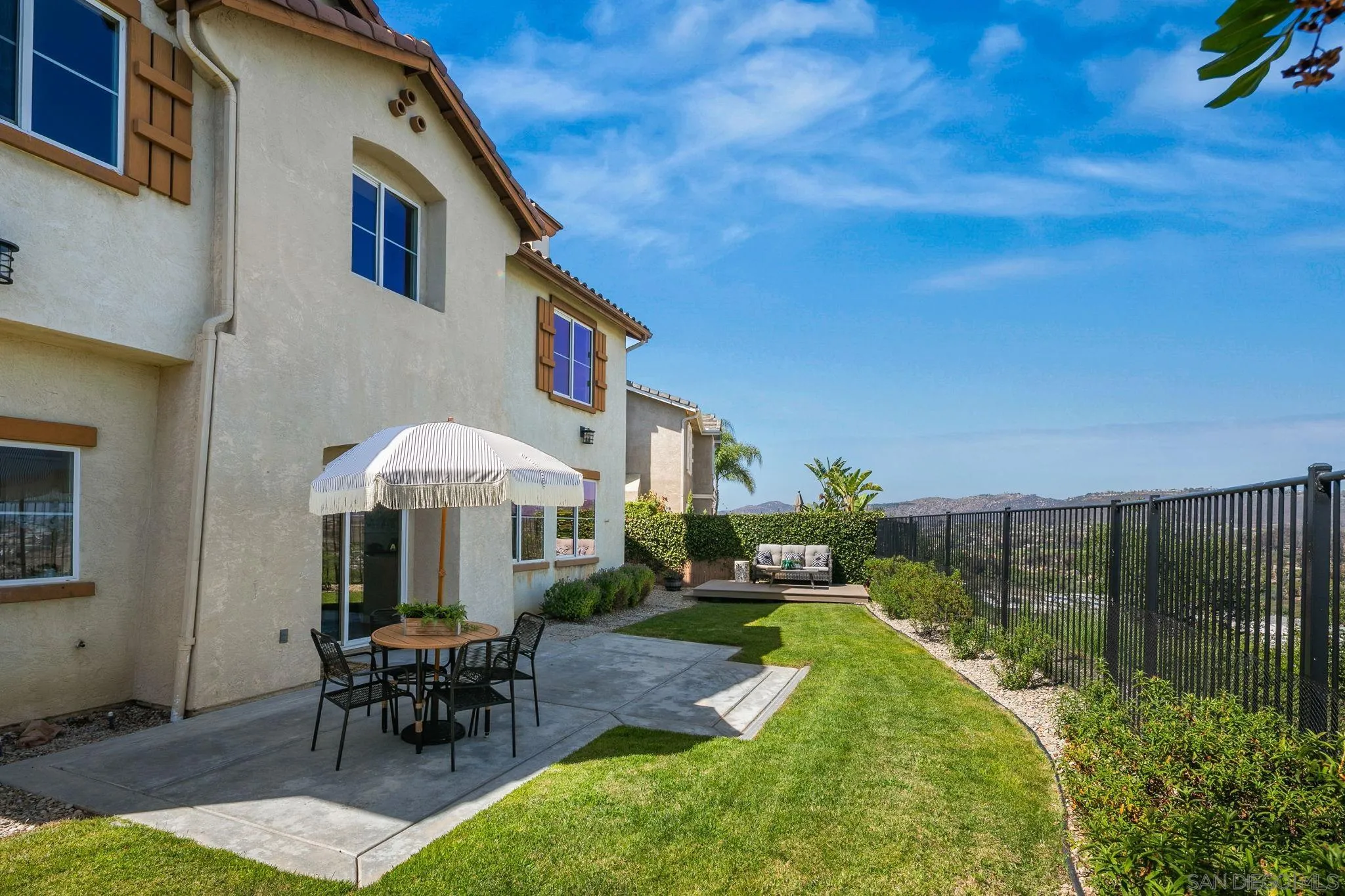 https://cdn.realtyfeed.com/cdn/127/260014196/2755bea0c16412ed251a1c5ad847124c.webp