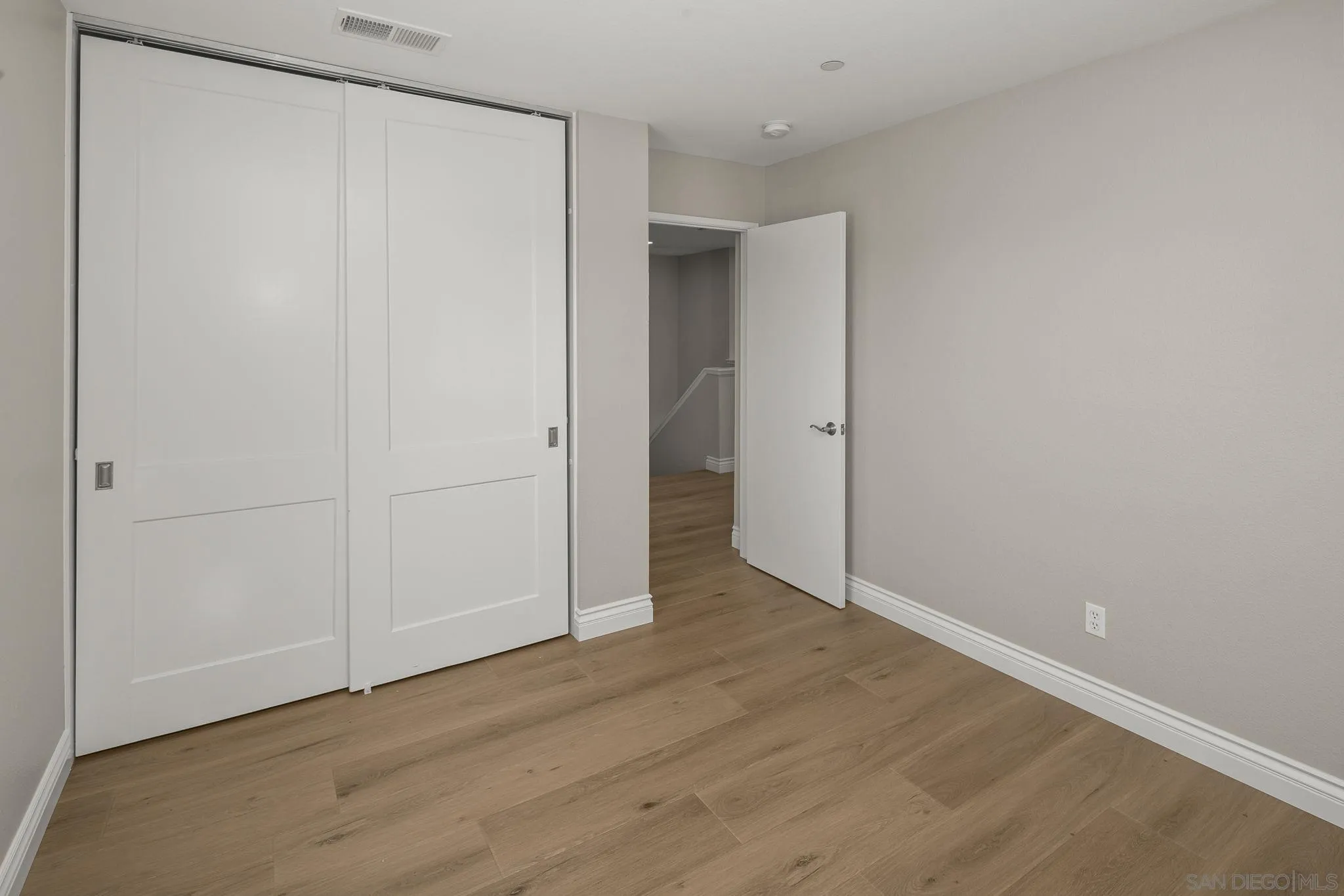 https://cdn.realtyfeed.com/cdn/127/260014196/5996af85c9544fbeec9cbda25ee2b3a8.webp