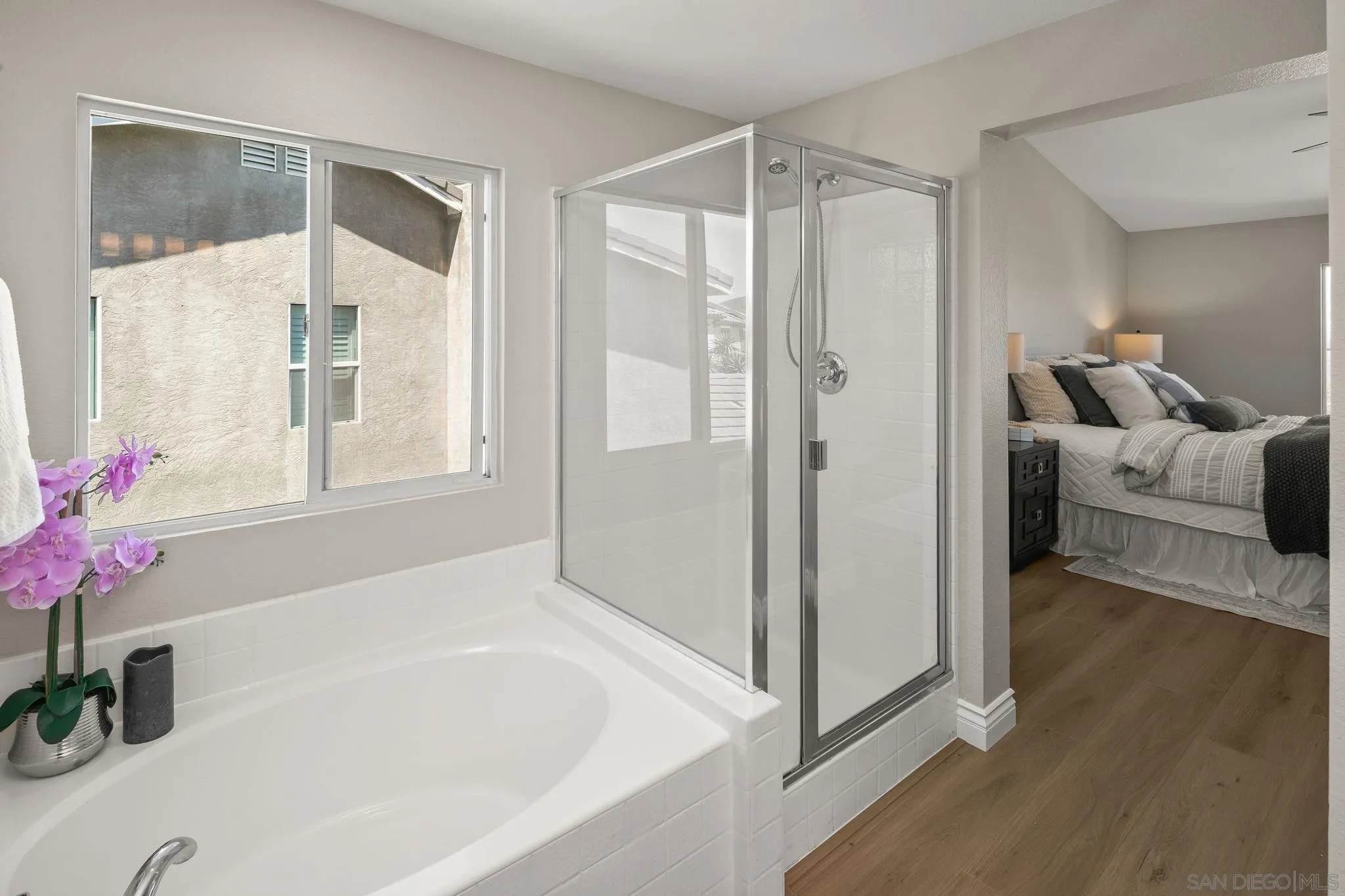 https://cdn.realtyfeed.com/cdn/127/260014196/b9de4535facb5194e38f769ed5b5ac5f.webp