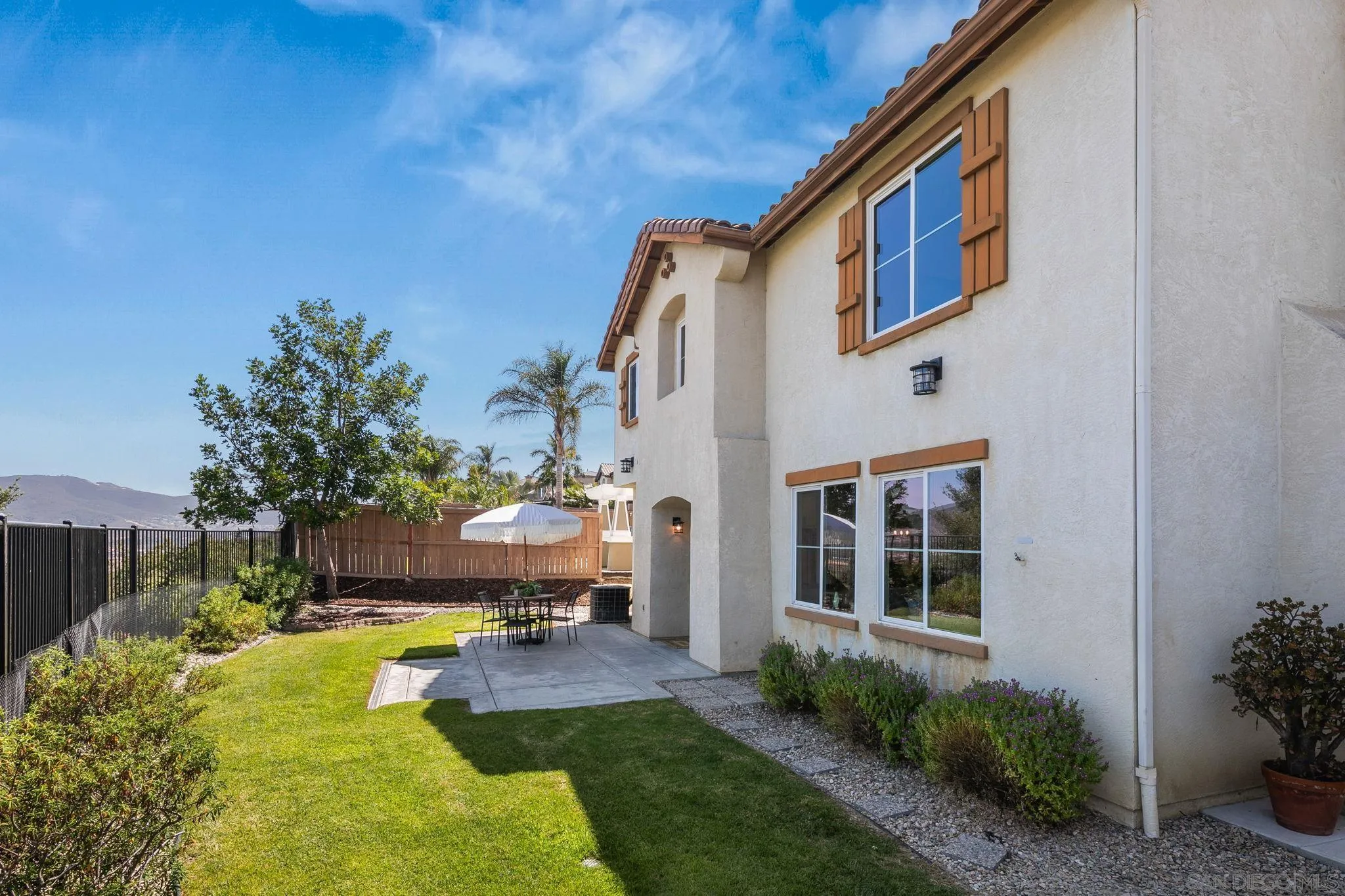 https://cdn.realtyfeed.com/cdn/127/260014196/be44d65752e33cc88bb923b07f3836b7.webp