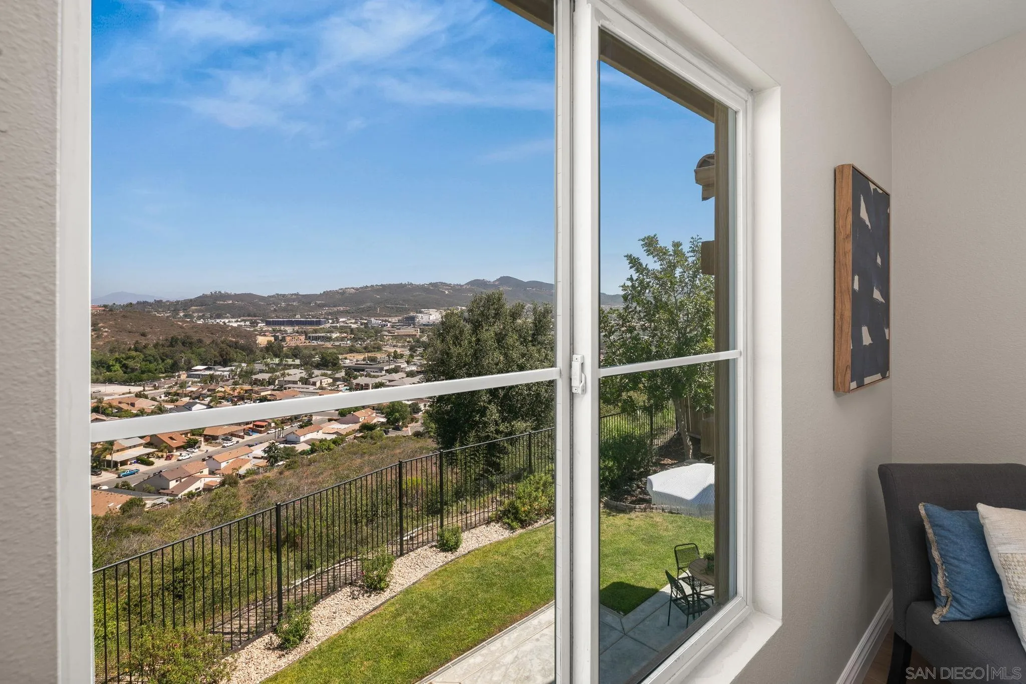 https://cdn.realtyfeed.com/cdn/127/260014196/dd3a70dae5e437b6f39b713e01bba0ce.webp