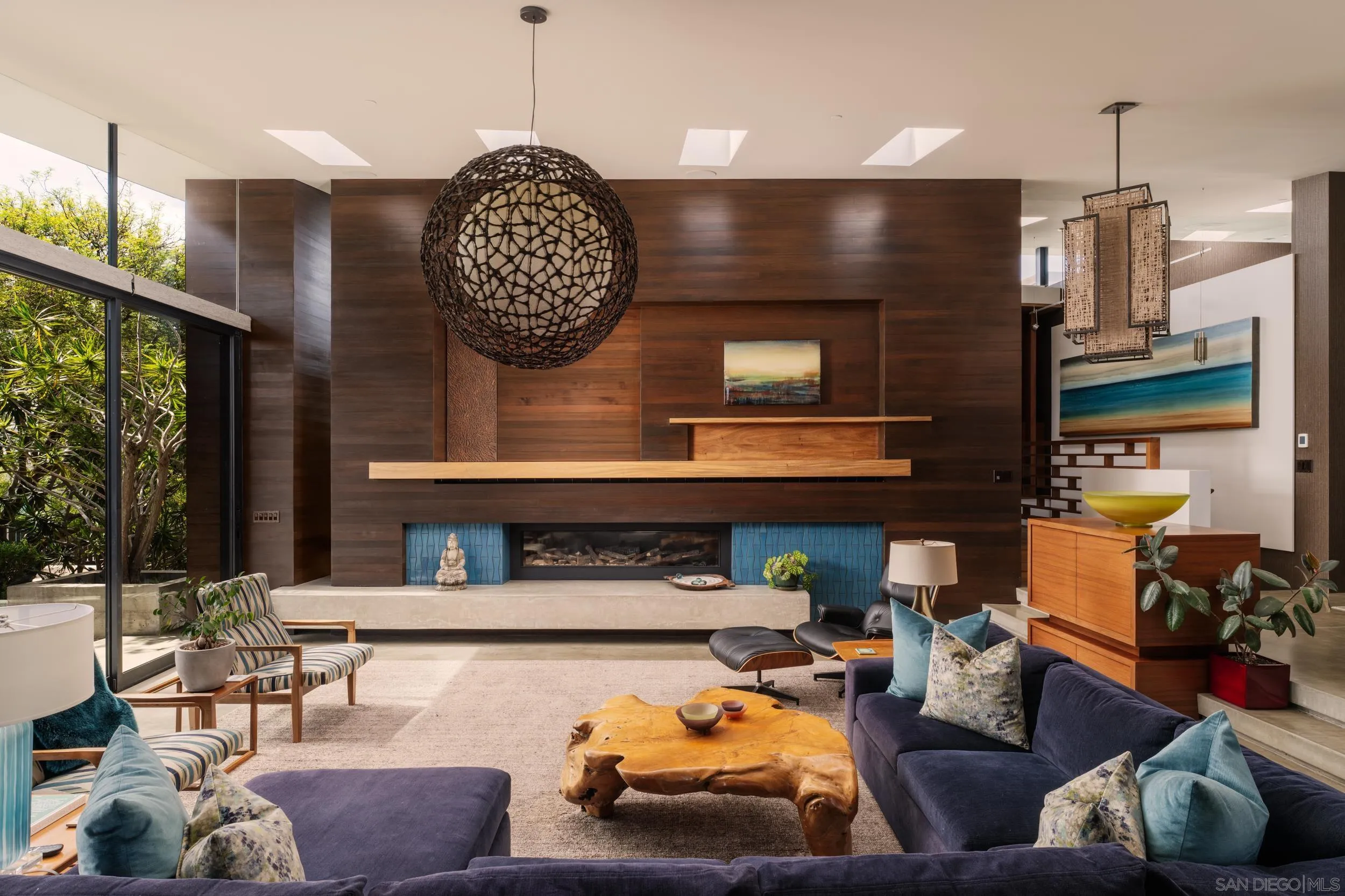 https://cdn.realtyfeed.com/cdn/127/260014197/2474c01b74e348e349724854e8462dd7.webp