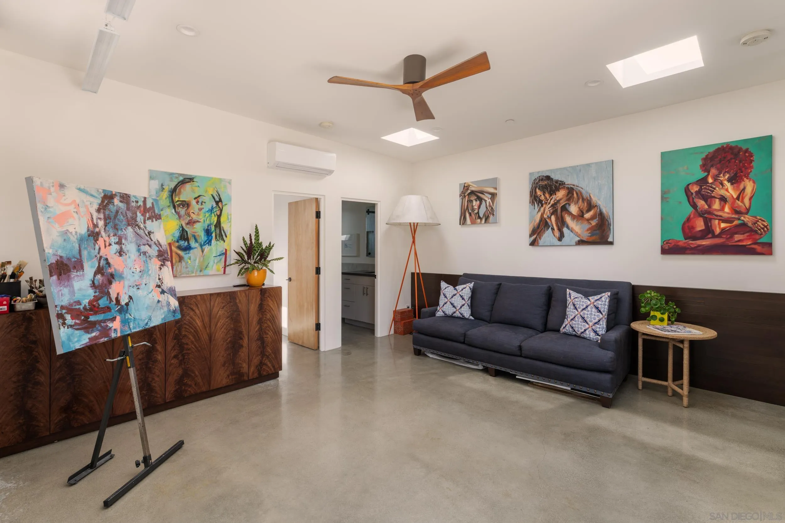 https://cdn.realtyfeed.com/cdn/127/260014197/a98a6e9d03533ed5d0e63babd7ce1815.webp