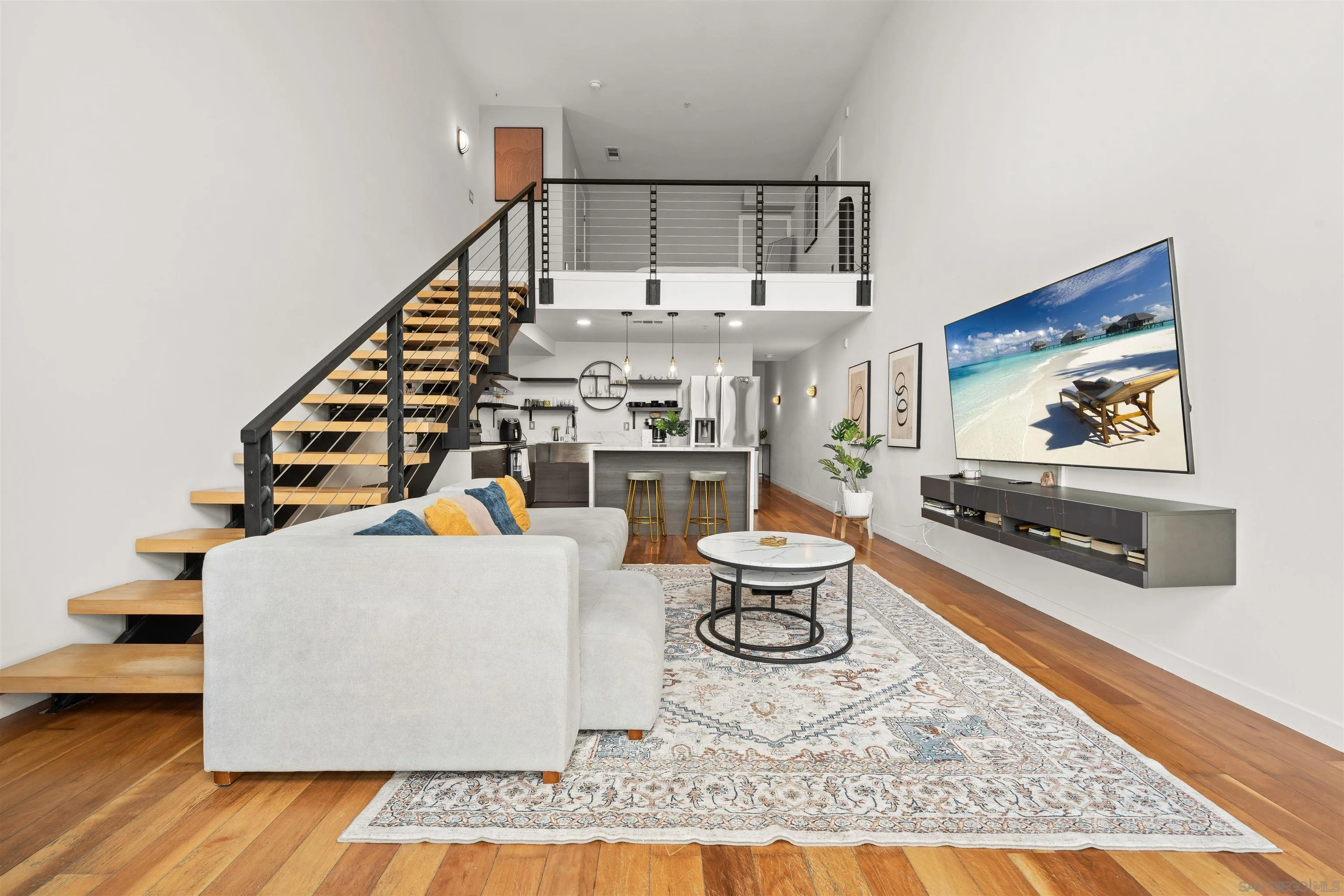 https://cdn.realtyfeed.com/cdn/127/260014198/b289d2bf6ee18b9b9c19f7fae2f92c75.webp