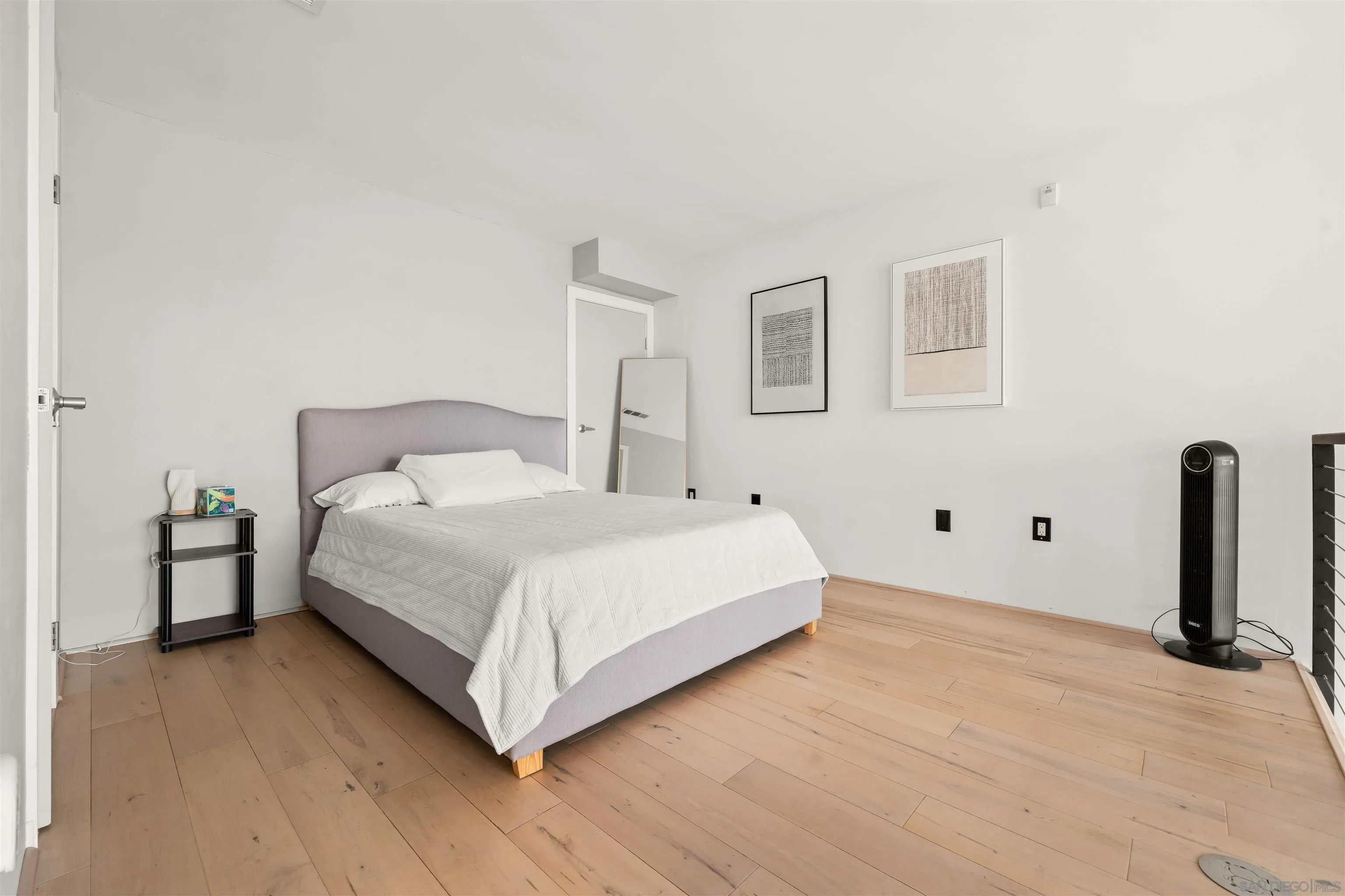 https://cdn.realtyfeed.com/cdn/127/260014198/cbb496a0f6a7ba08e2c84c12b57c06d5.webp