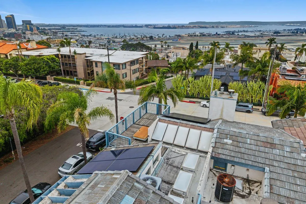 https://cdn.realtyfeed.com/cdn/127/260014199/2f0d3819fc1c32287d078fa8cb541e12.webp