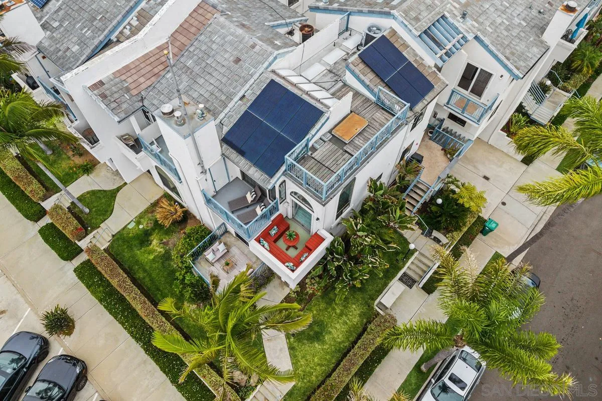 https://cdn.realtyfeed.com/cdn/127/260014199/40edec8e147eaa069eea5e64a50fb572.webp
