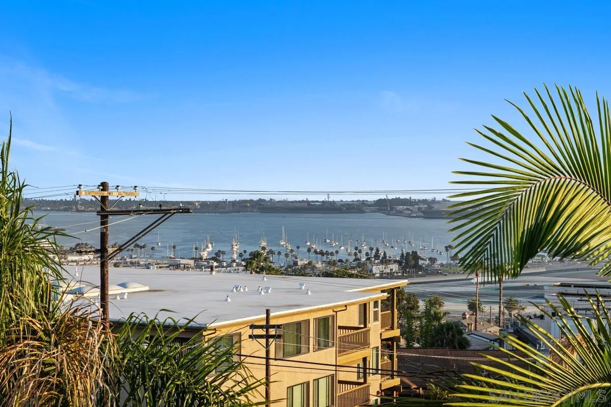 https://cdn.realtyfeed.com/cdn/127/260014199/74901c6280ecbd0cac3ebbe8c866e674.webp