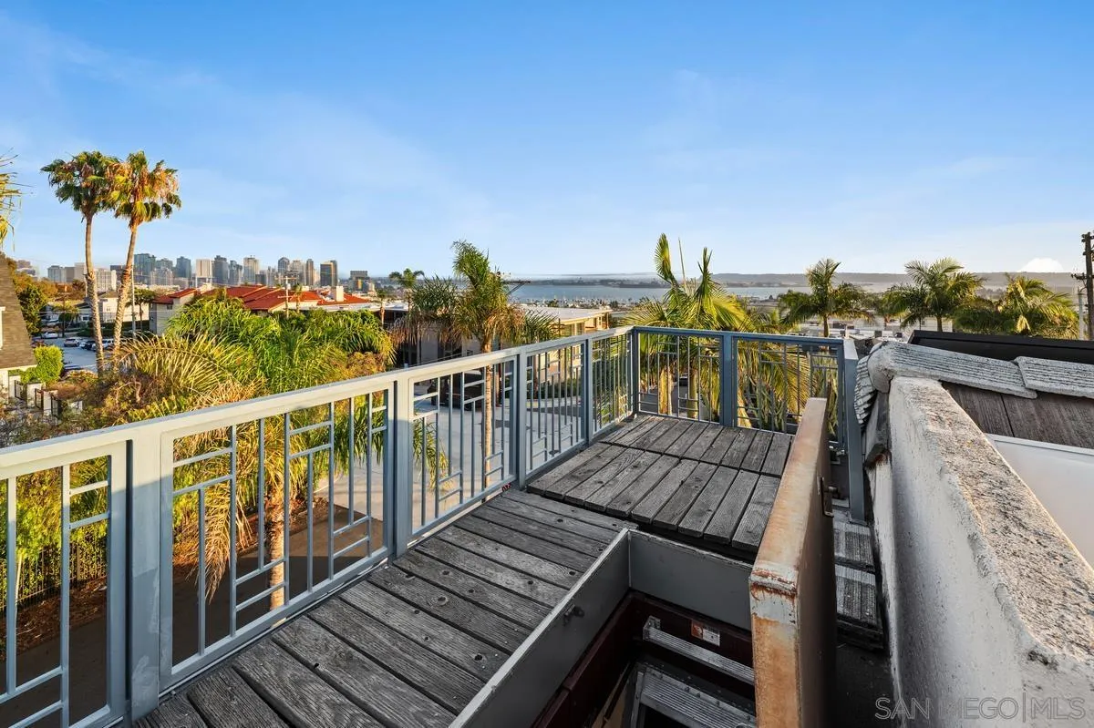 https://cdn.realtyfeed.com/cdn/127/260014199/bb6ead35a3f63d327f3800274e9a357e.webp