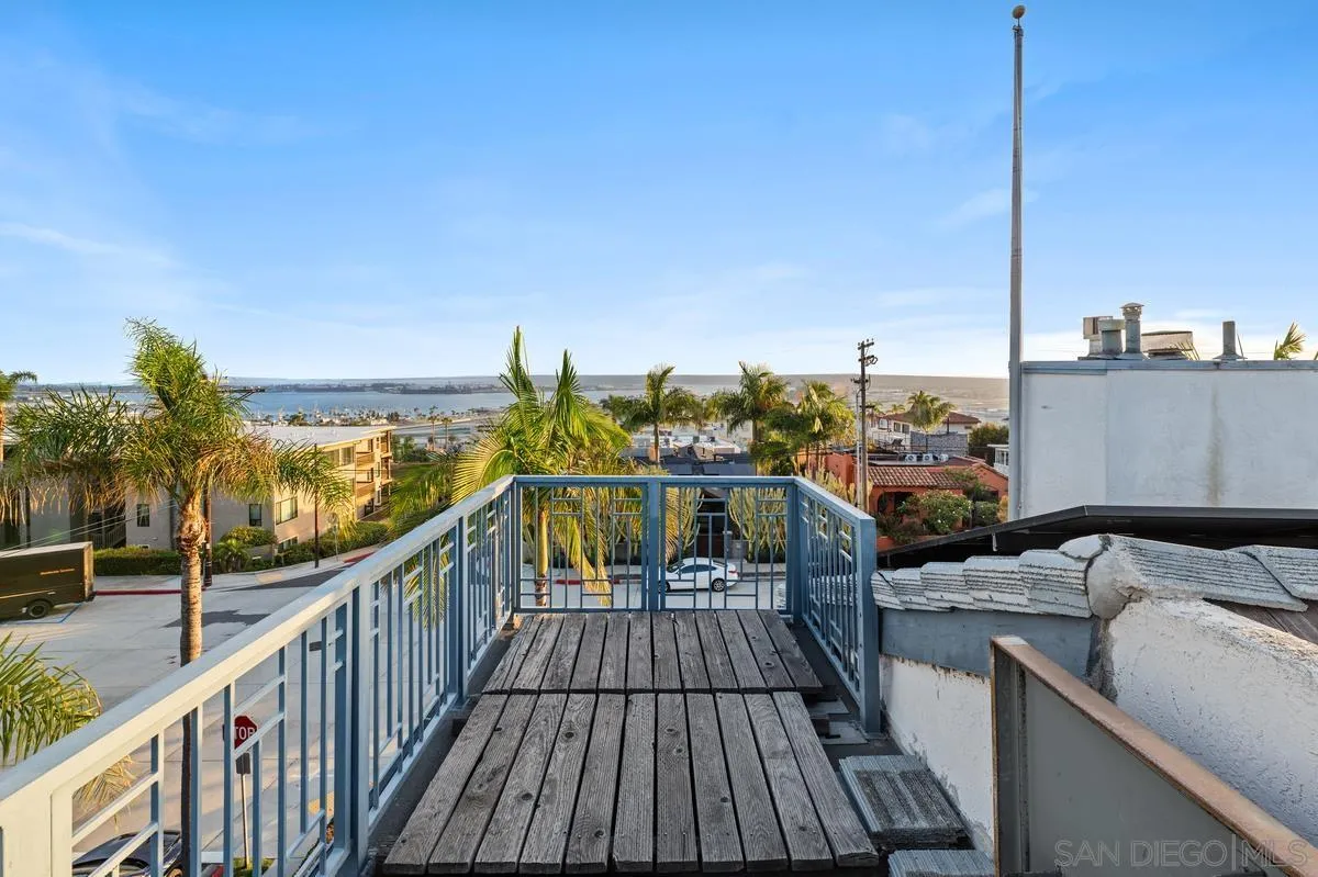 https://cdn.realtyfeed.com/cdn/127/260014199/c914bfcc9179ab380e71f9f01239cc56.webp